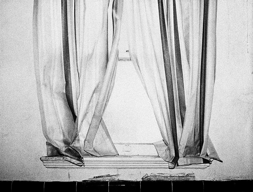 Steve Kahn: The Hollywood Suites, Howard Greenberg Gallery, 2018