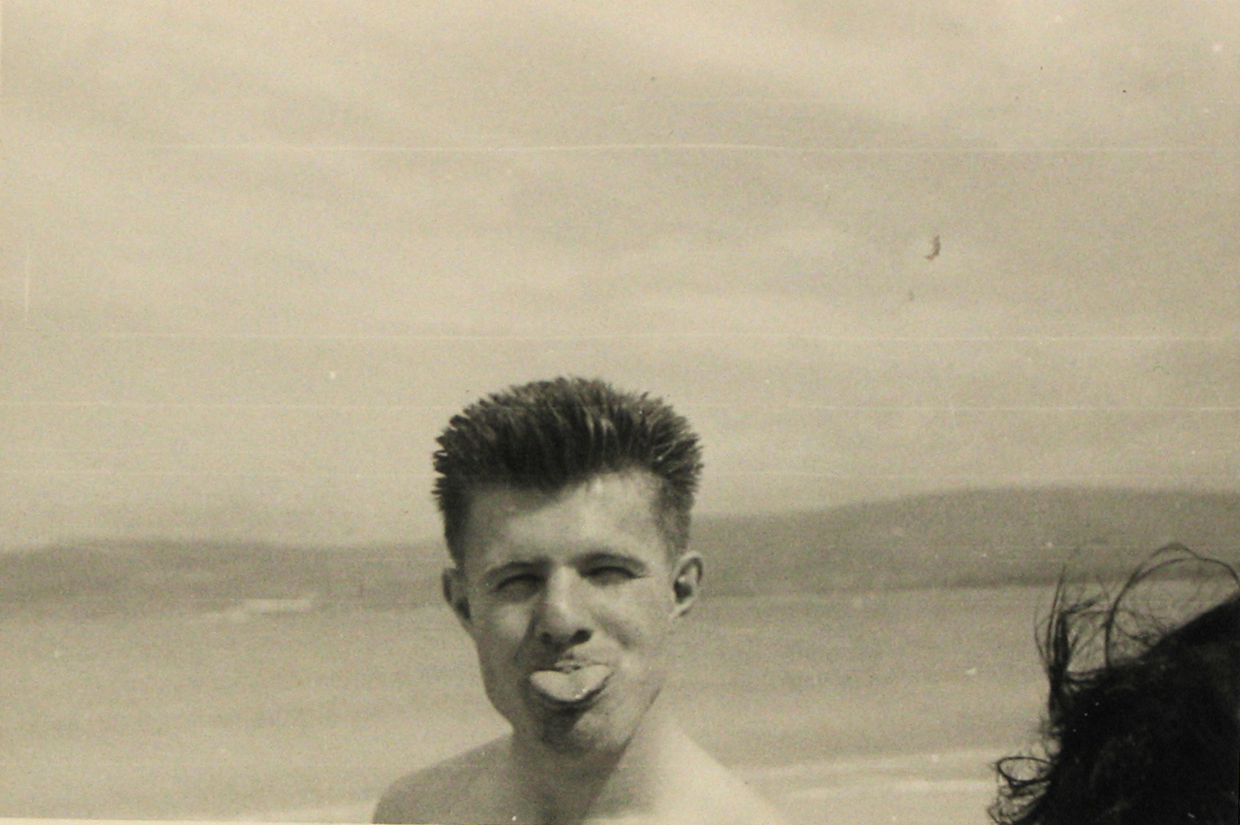 Allen Ginsberg - Ginsberg - Howard Greenberg Gallery - 2011