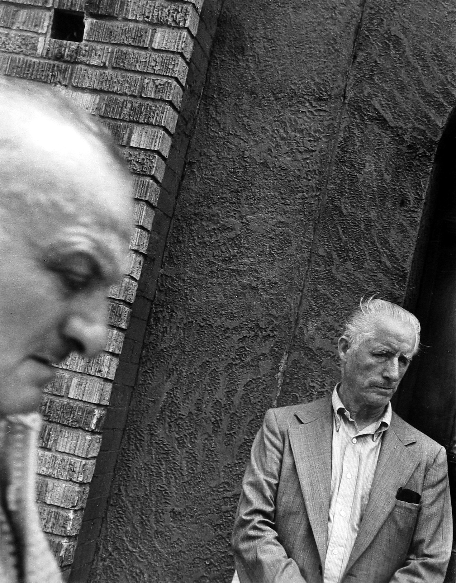 Leon Levinstein: Living in the Edge 2010 Howard Greenberg Gallery