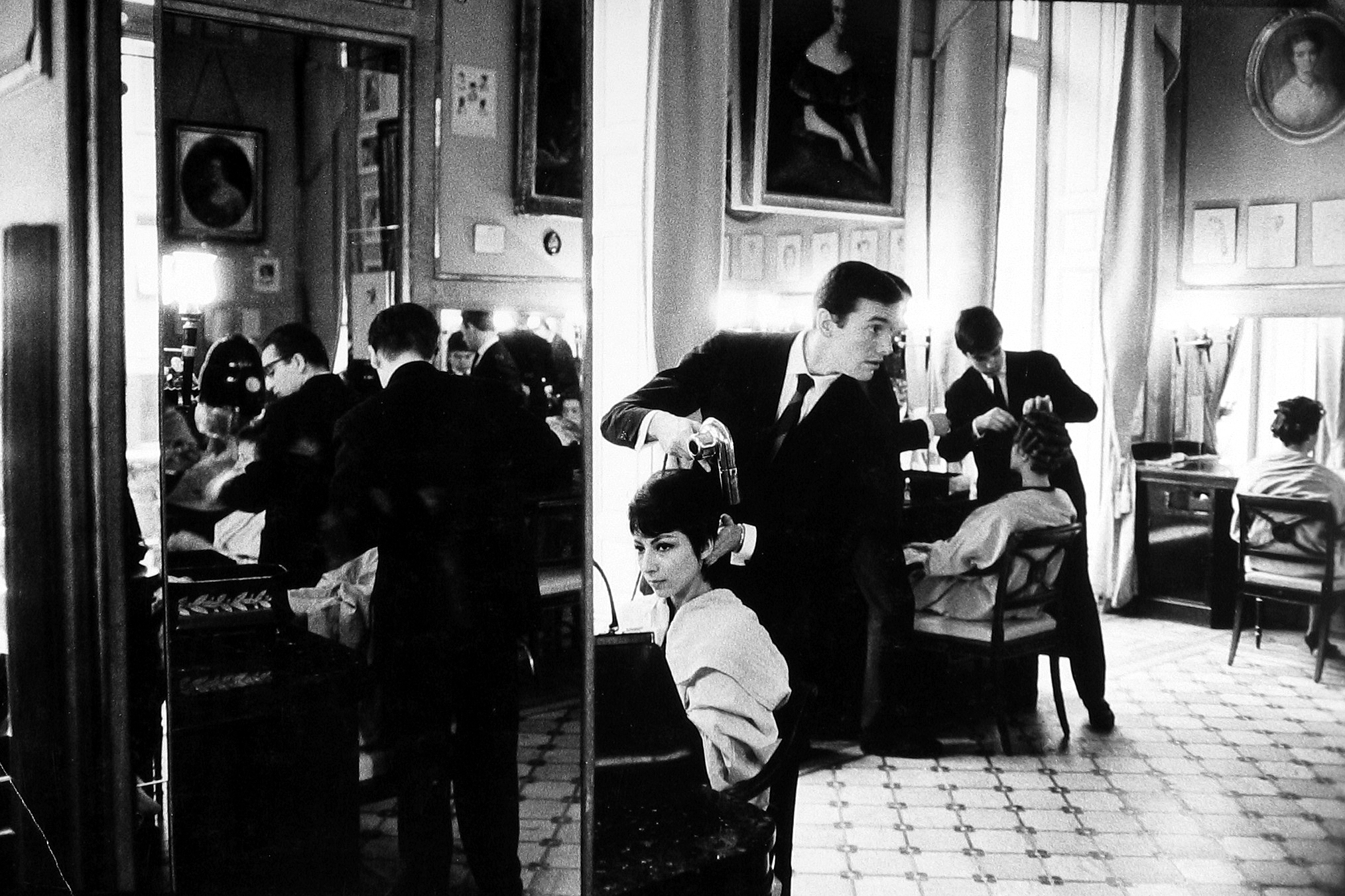 Henry Wolf: Photographs by the Influential Art Director 2005 Howard Greenberg Gallery