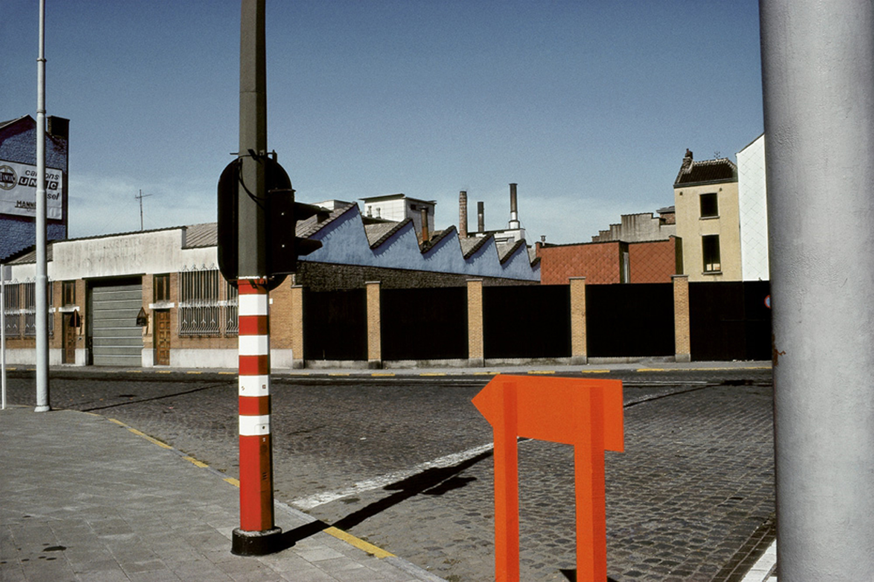 Harry Gruyaert, Midi train station district, Brussels, Belgium, 1981, Howard Greenberg Gallery, 2019