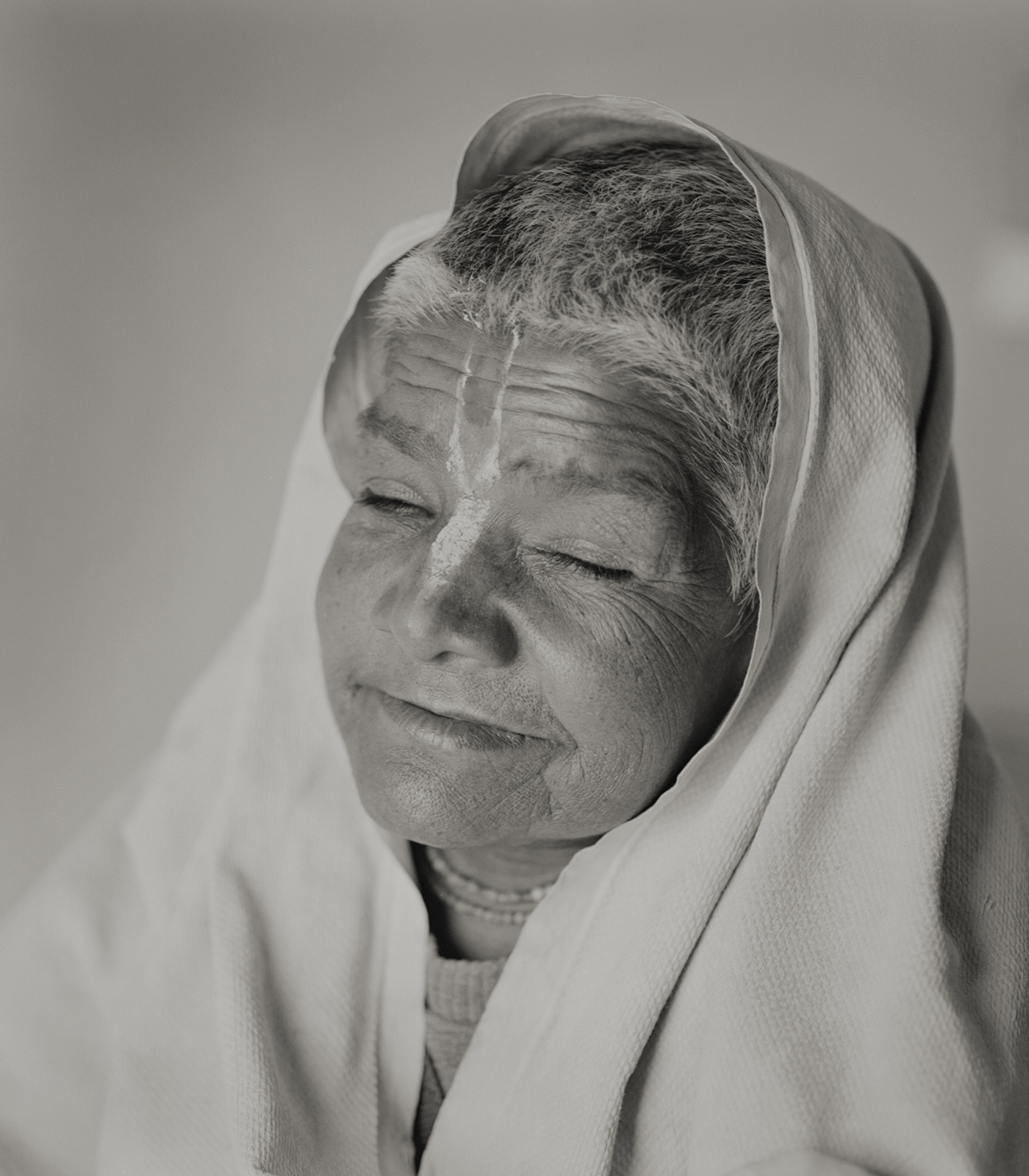 Kenro Izu: Eternal Light, Howard Greenberg Gallery, 2017