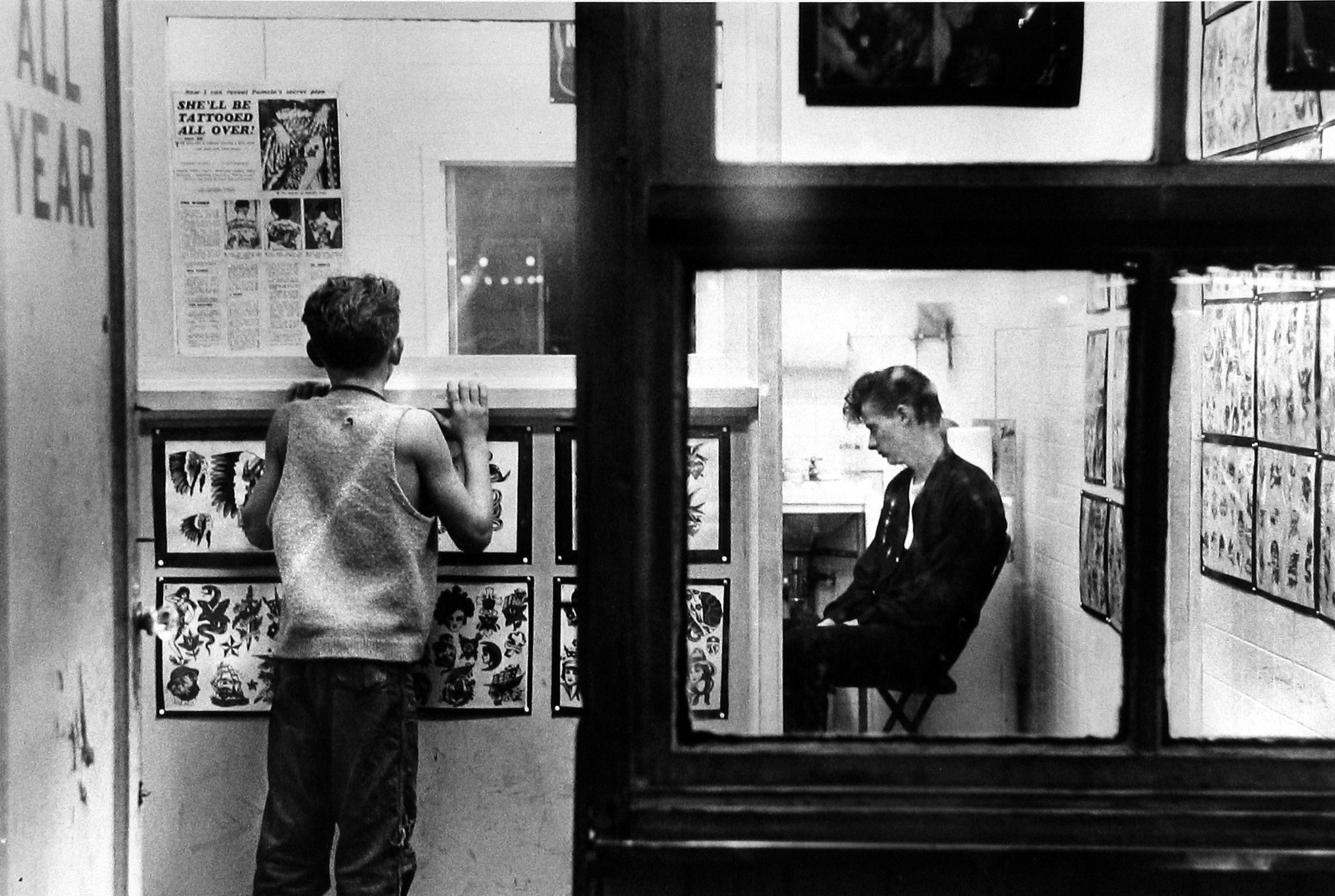 Right of Passage: Youth Culture from Mid-Century 2006 howard greenberg gallery