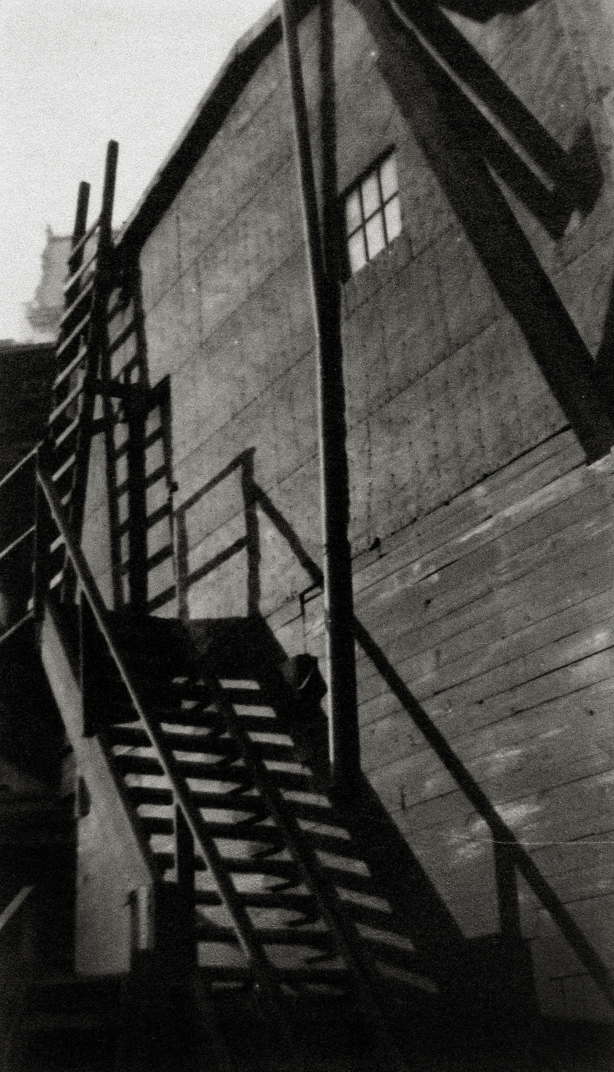 Walker Evans and His Early Circle 2004 Howard Greenberg Gallery