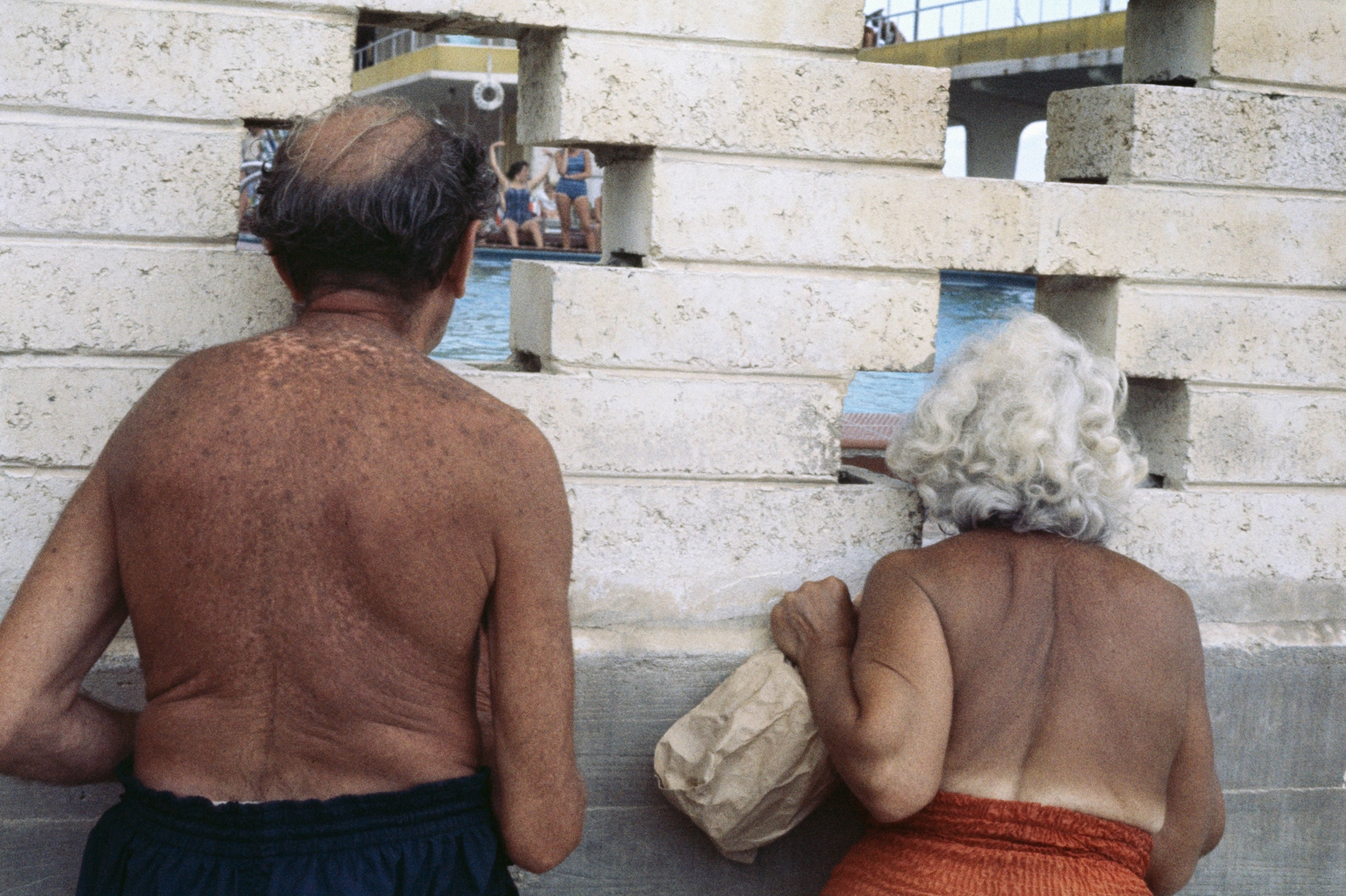 Vivian Maier - Untitled - Howard Greenberg Gallery - 2018
