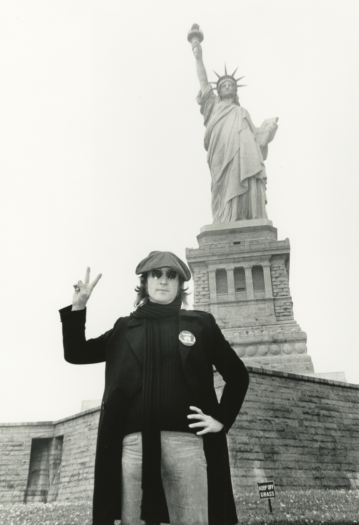 The Immigrants, Howard Greenberg Gallery, 2017