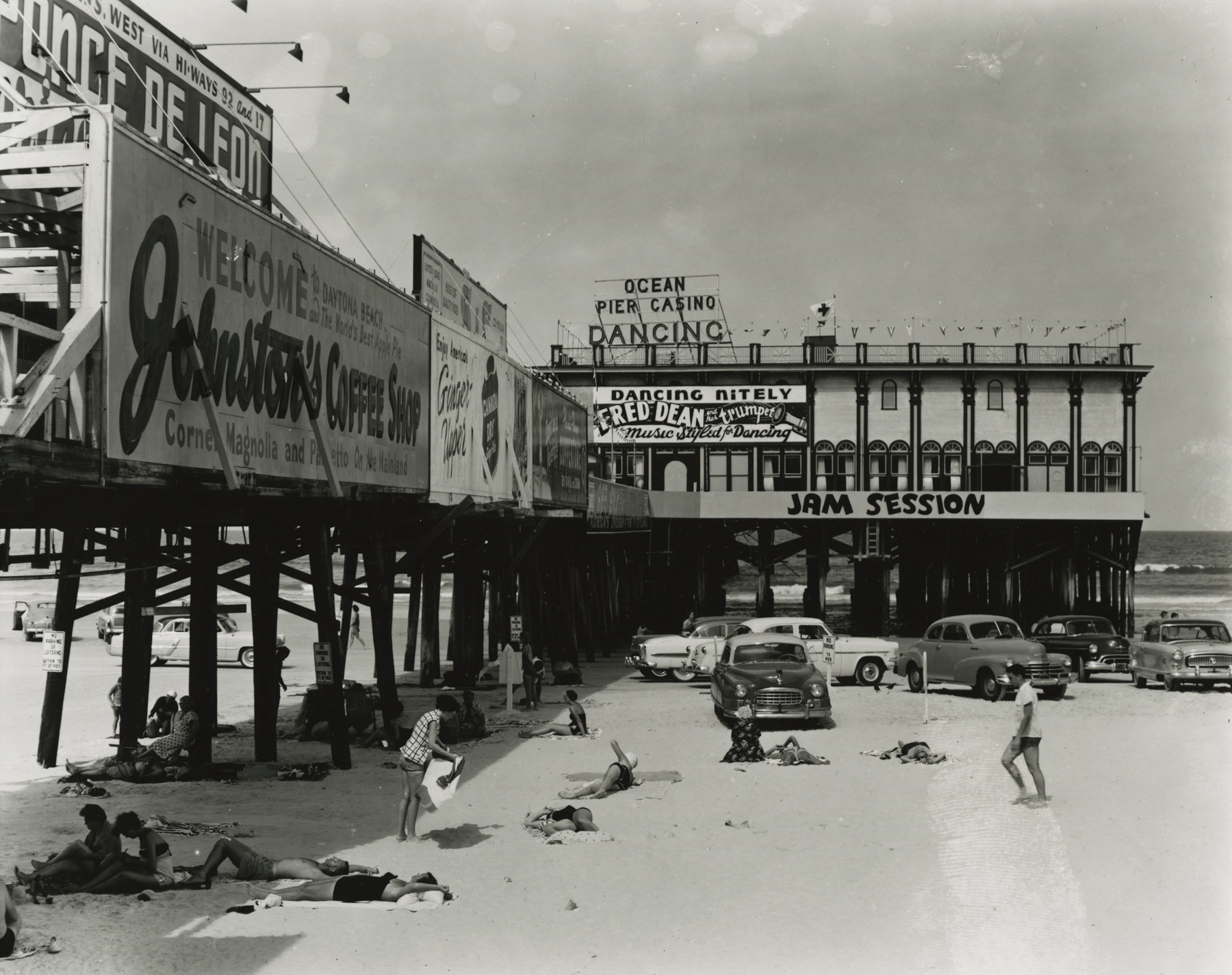 Berenice Abbott 2014 Howard Greenberg Gallery