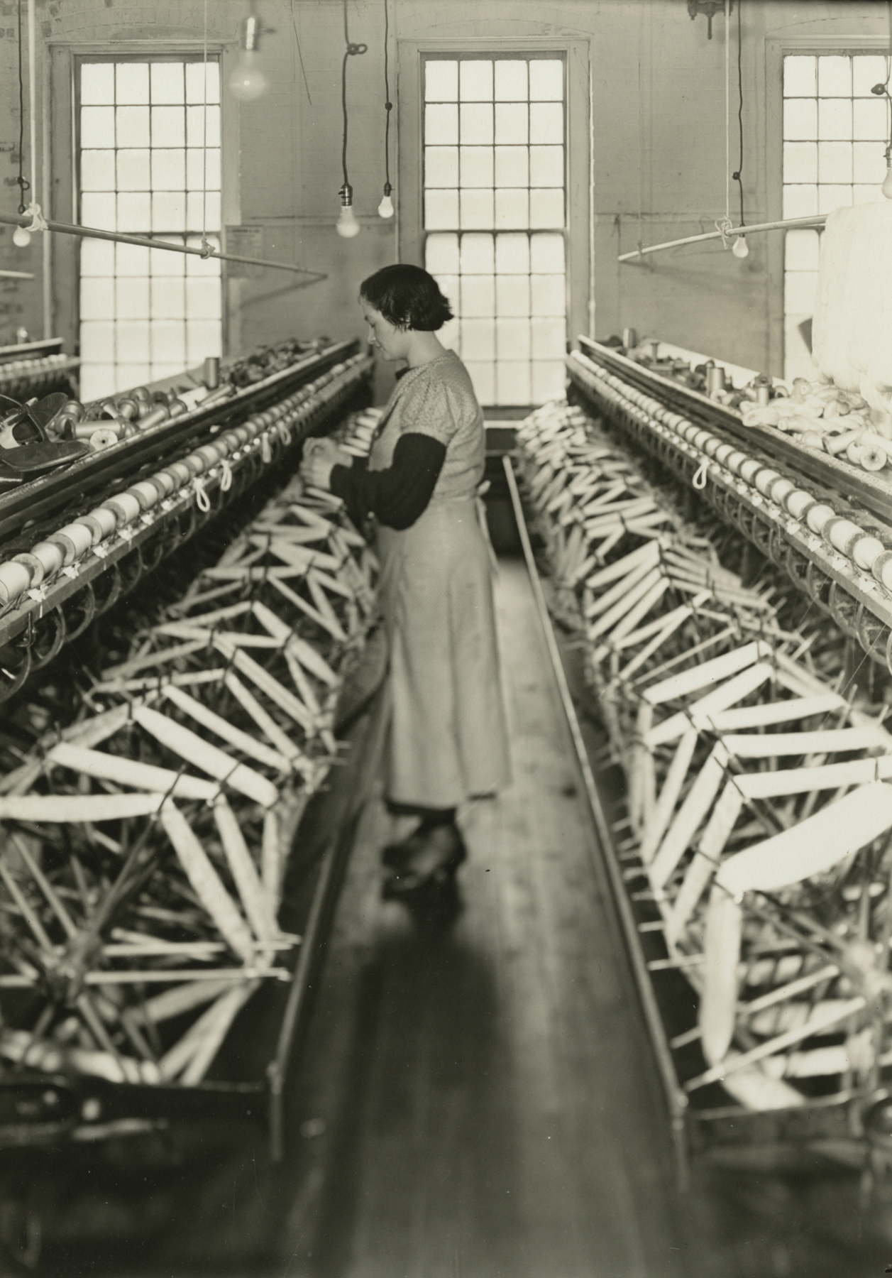 Lewis Hine, Silk skeins on winding creels or swifts. Paterson, New Jersey, March 18, 1937