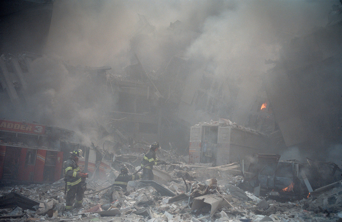 Beyond Words: Photography in the New Yorker 2011 Howard Greenberg Gallery