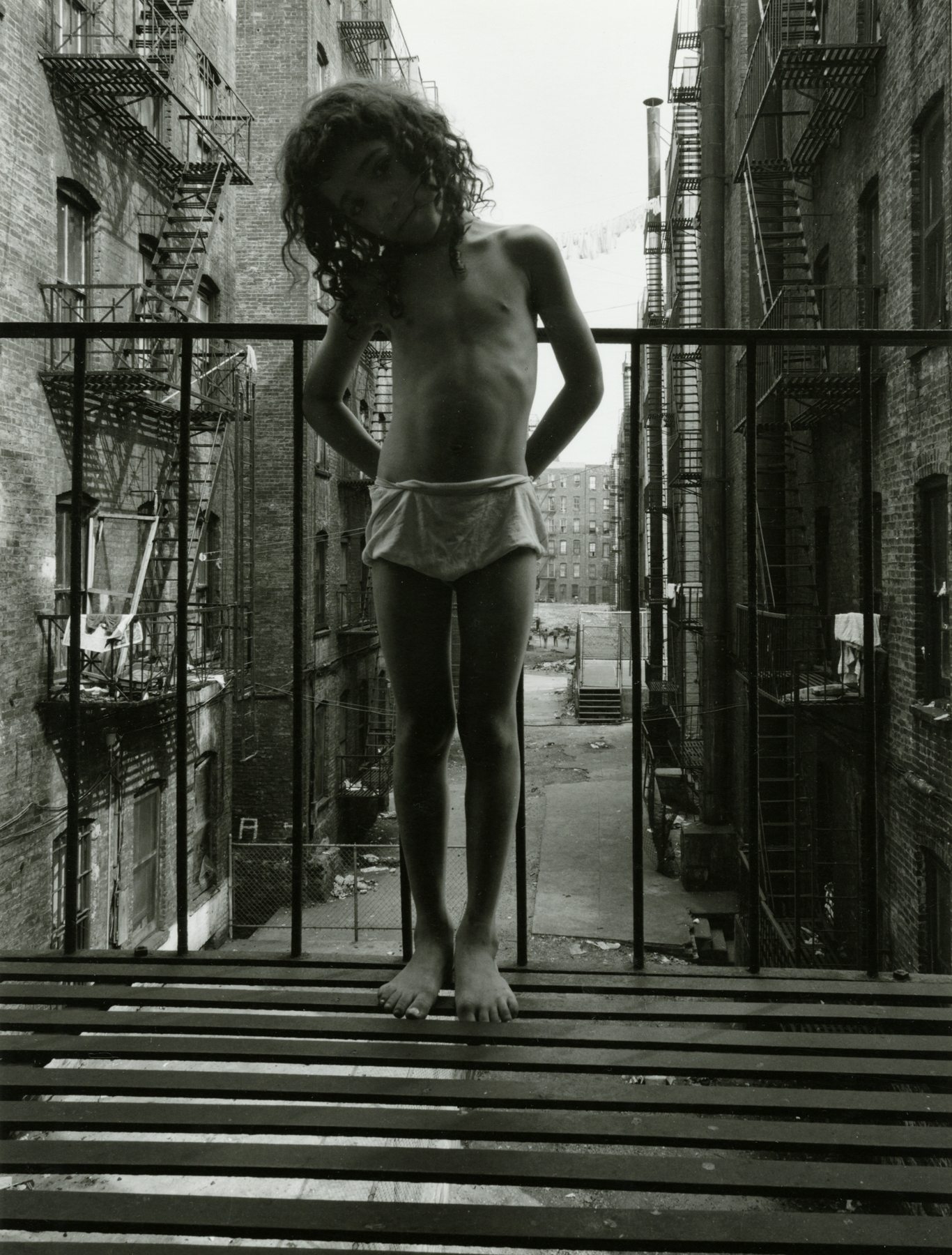 Bruce Davidson, East 100th Street, Howard Greenberg Gallery, 2019