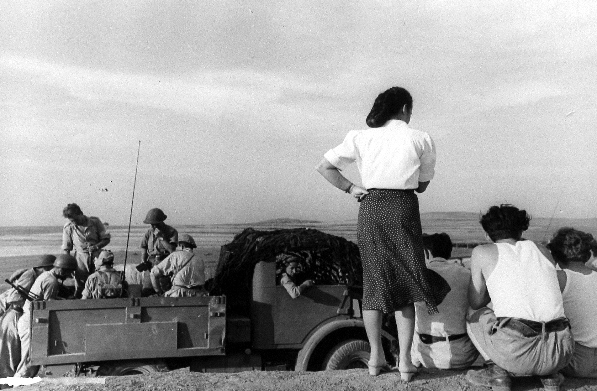Circa 1947: The Founding of Magnum 2004 Howard Greenberg Gallery Robert Capa