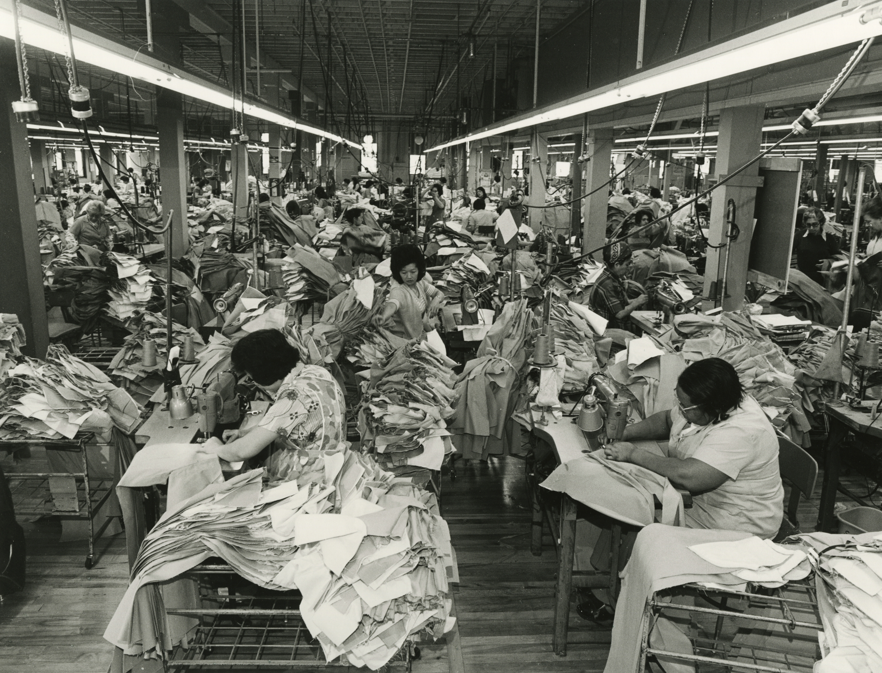 The Immigrants, Howard Greenberg Gallery, 2017