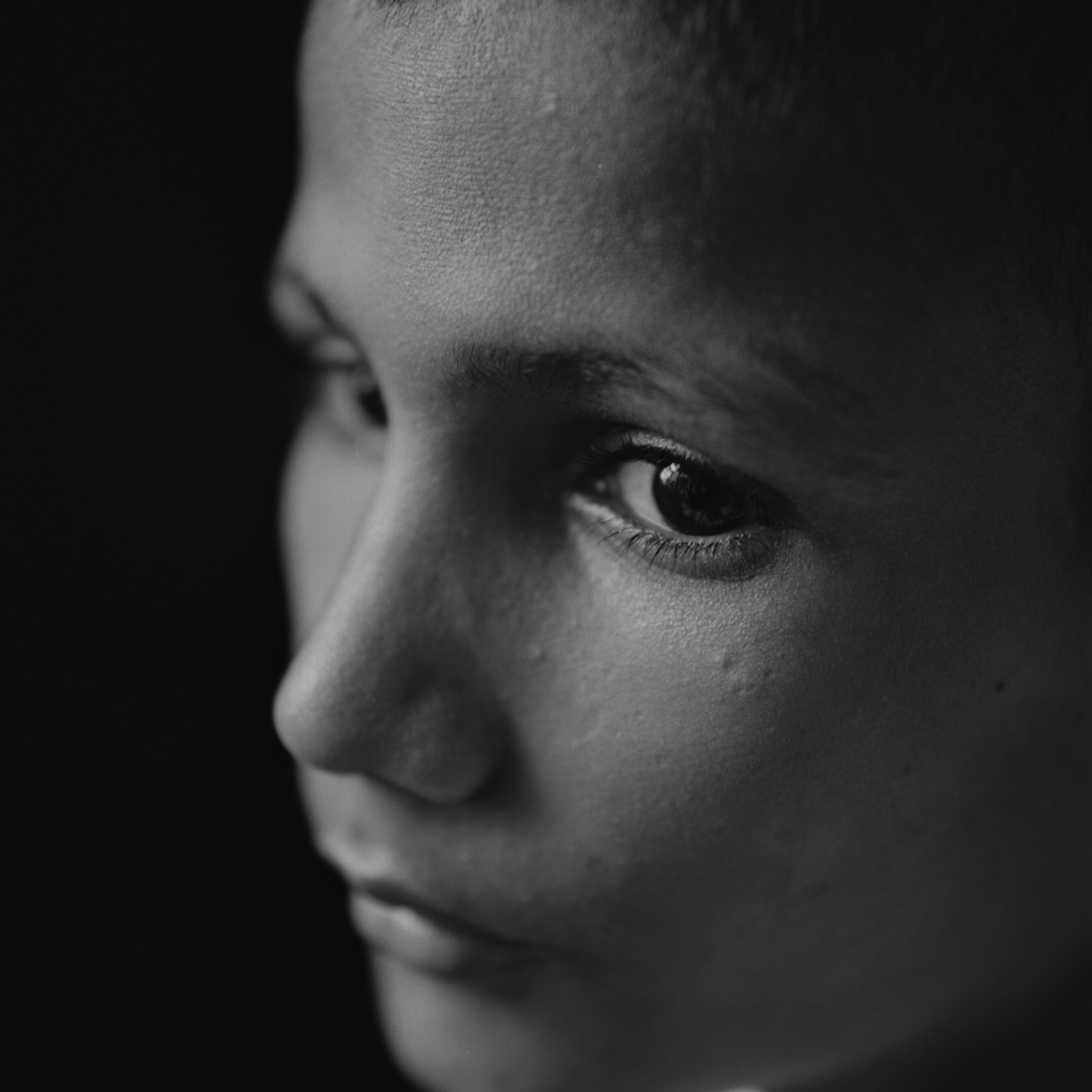 Kenro Izu: Eternal Light, Howard Greenberg Gallery, 2017