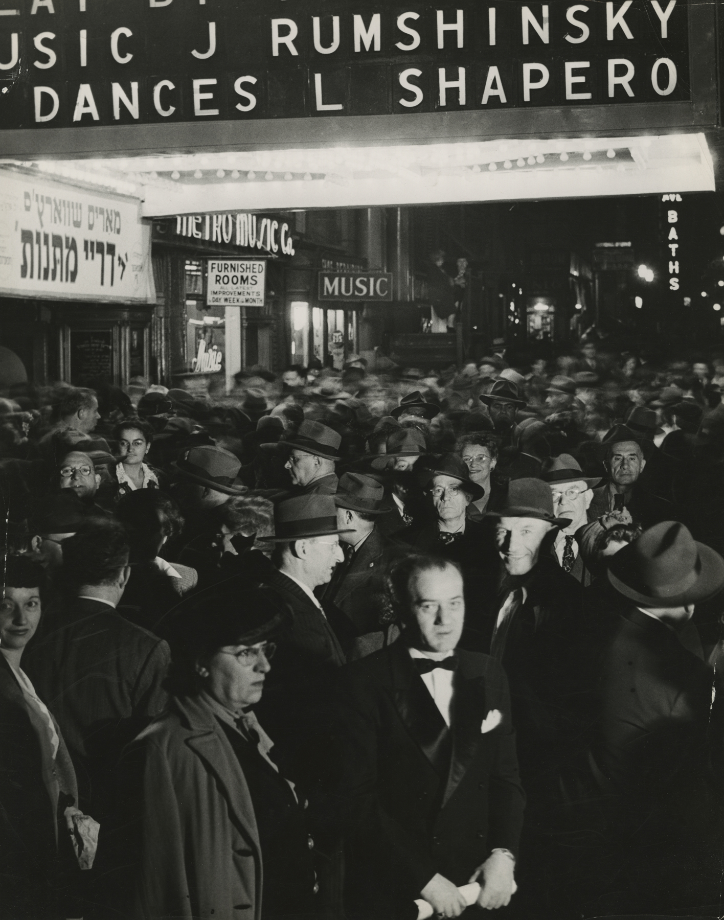 Weegee - Howard Greenberg Gallery - 2017