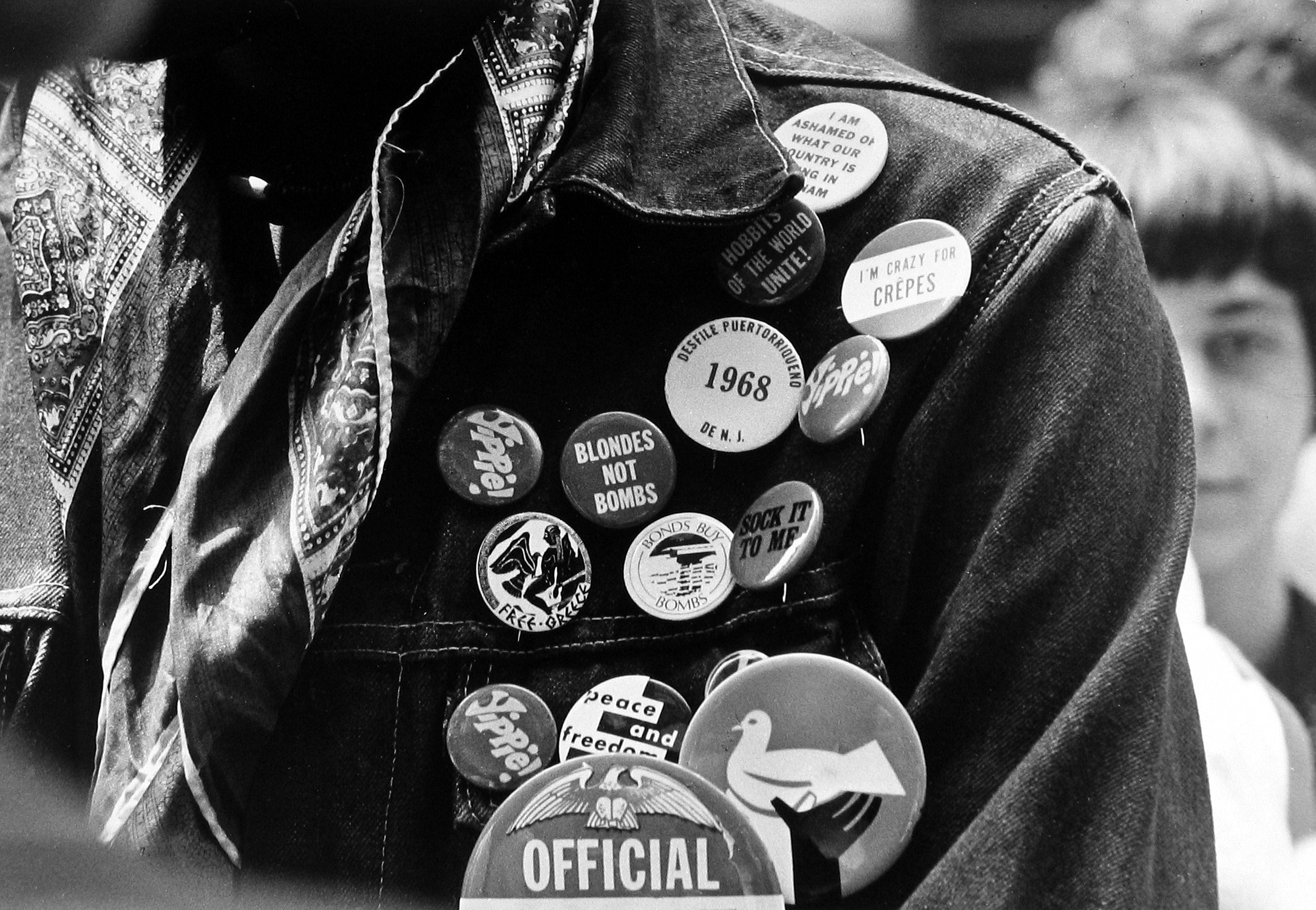 Right of Passage: Youth Culture from Mid-Century 2006 howard greenberg gallery