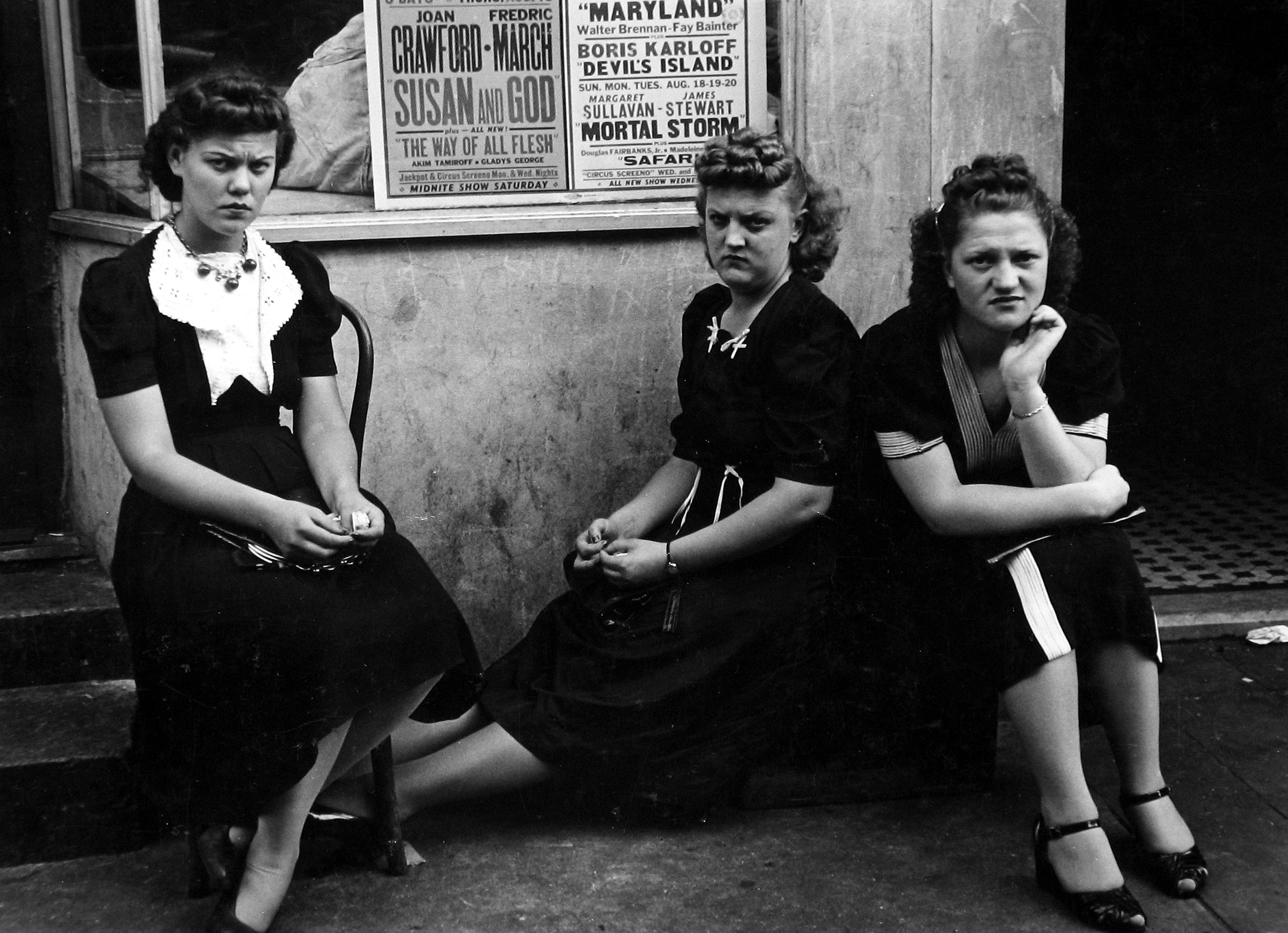 Right of Passage: Youth Culture from Mid-Century 2006 howard greenberg gallery