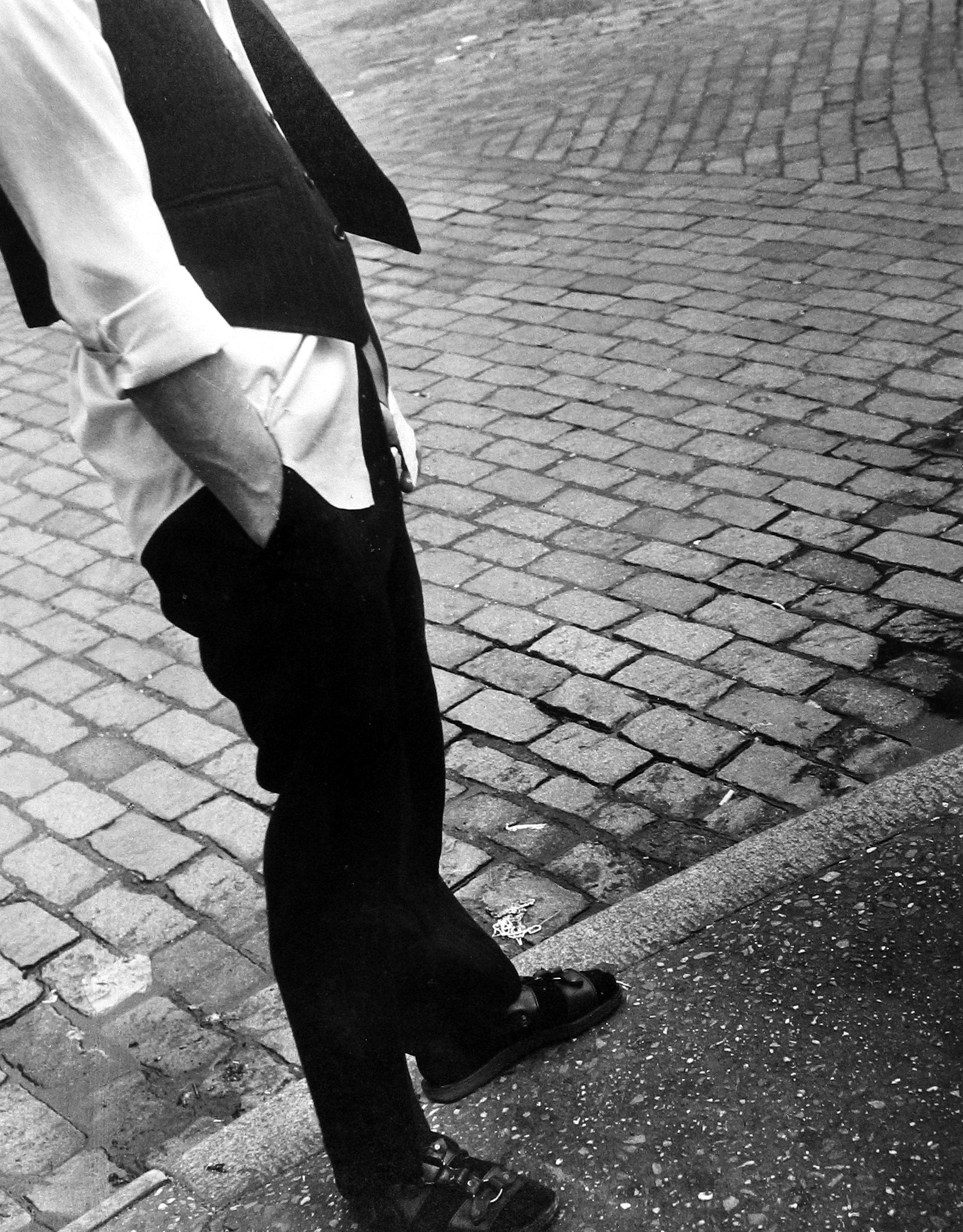 The Heartbeat of Fashion 2010 Howard Greenberg Gallery