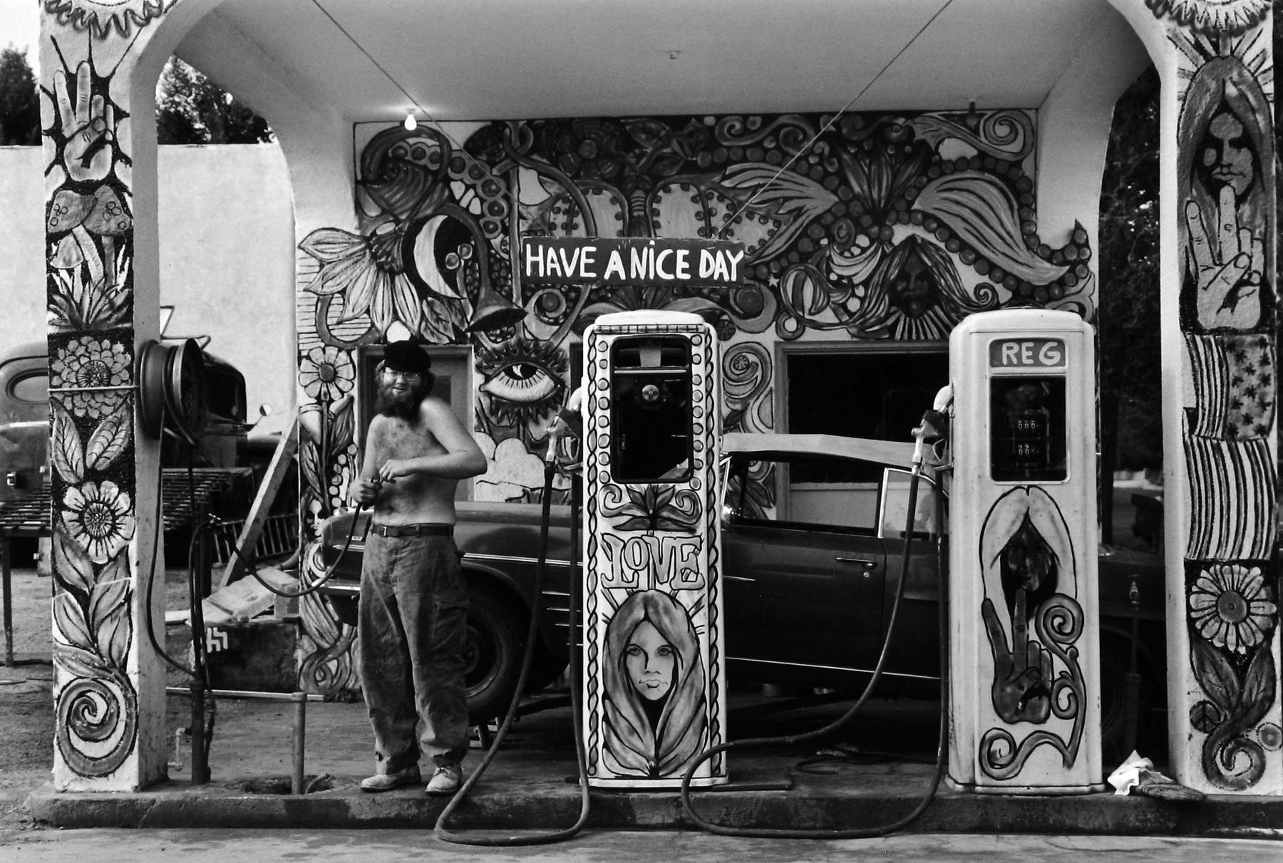 Dennis Stock: Altered States 2009 Howard Greenberg Gallery