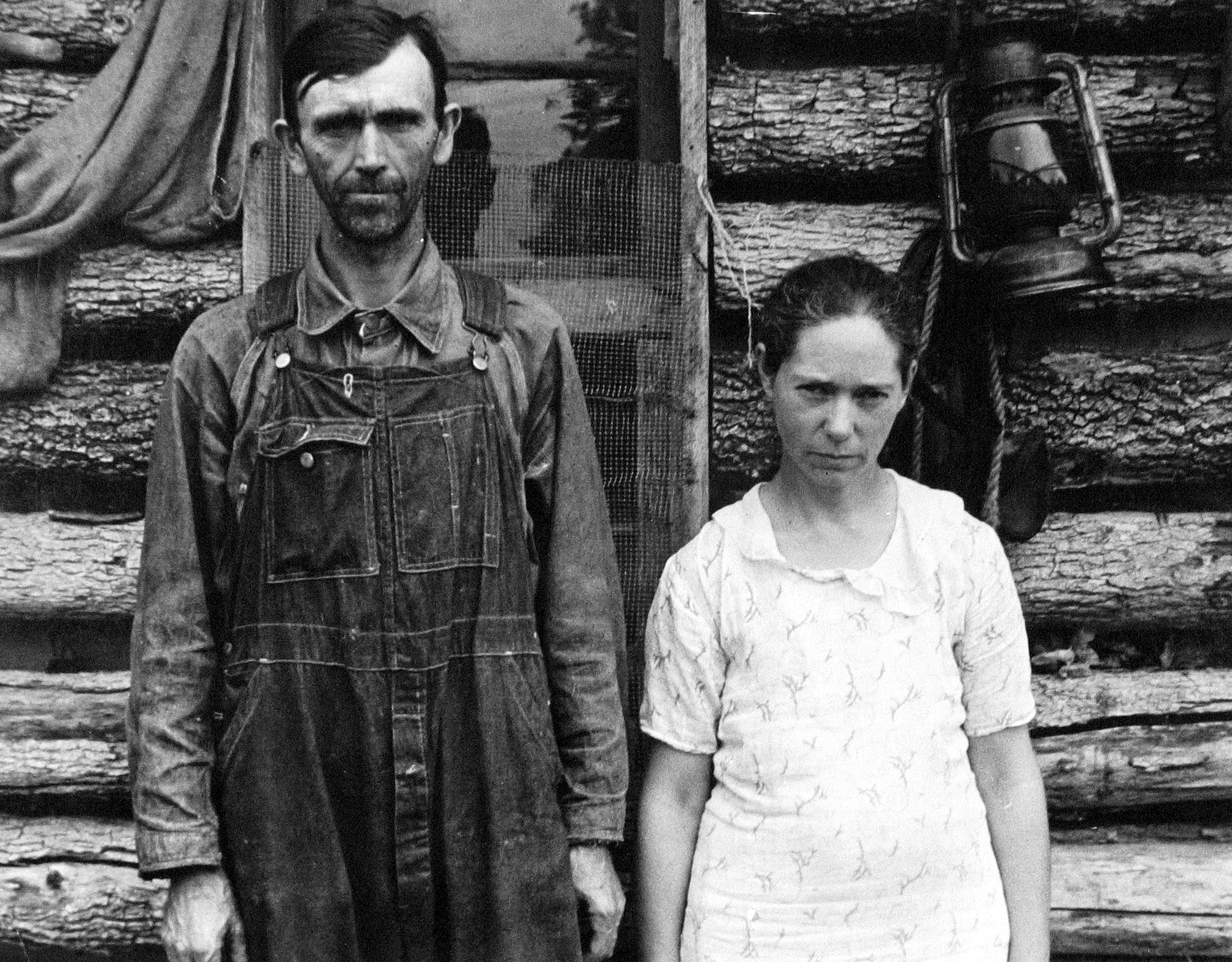 Walker Evans and His Early Circle 2004 Howard Greenberg Gallery