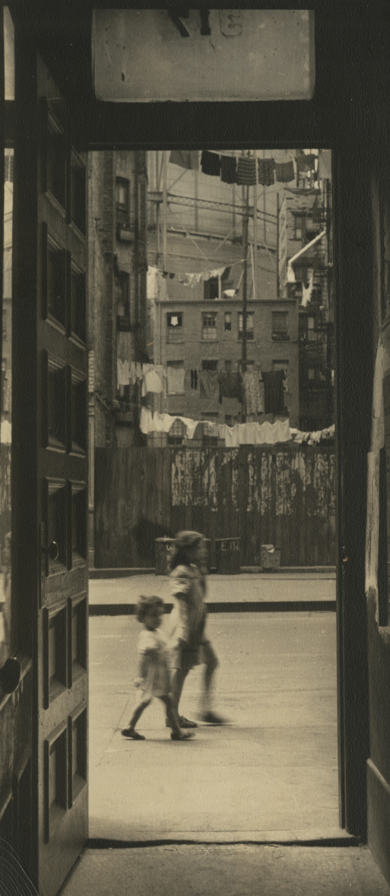 Sy Kattelson - Howard Greenberg Gallery - 2017