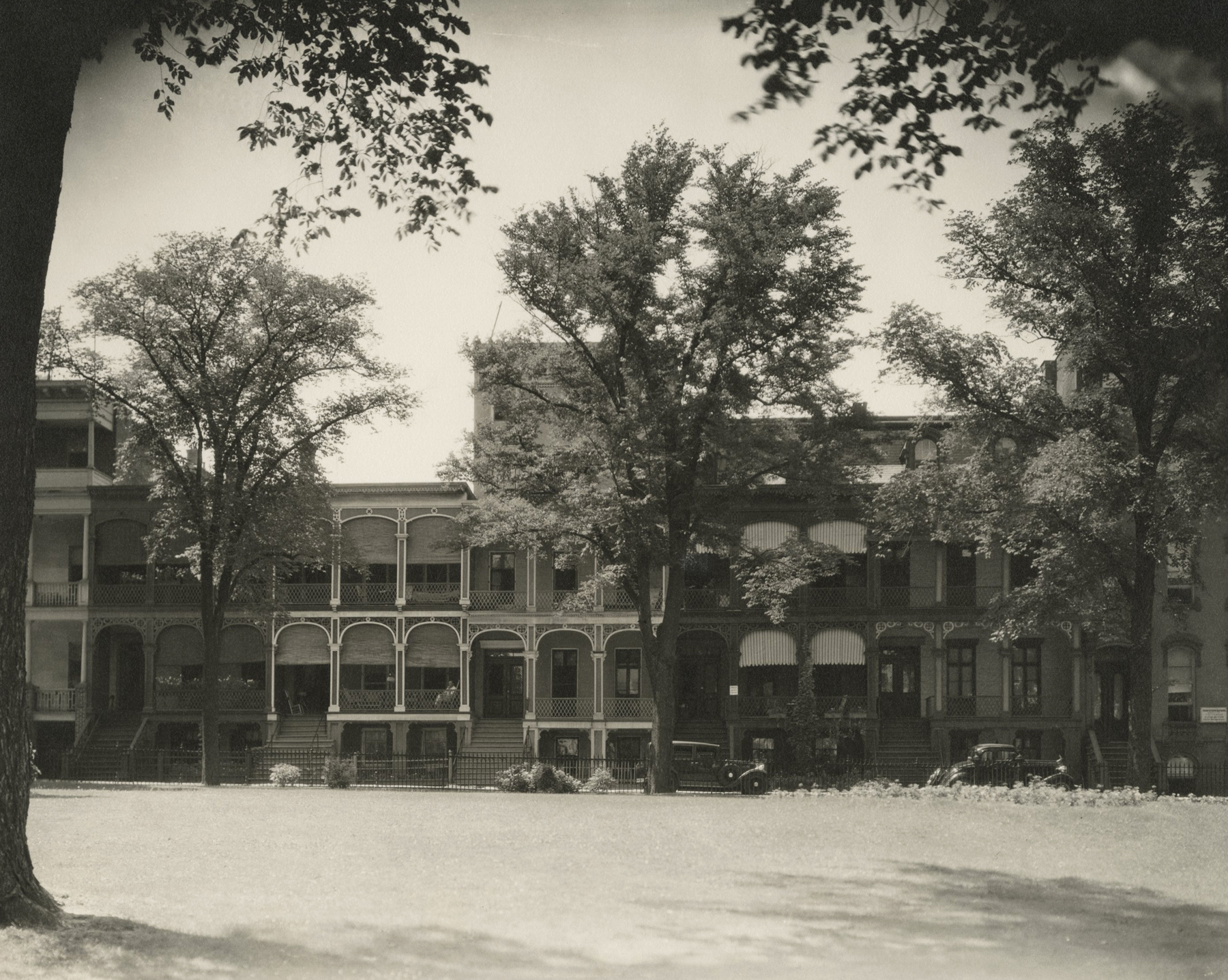 Berenice Abbott 2014 Howard Greenberg Gallery