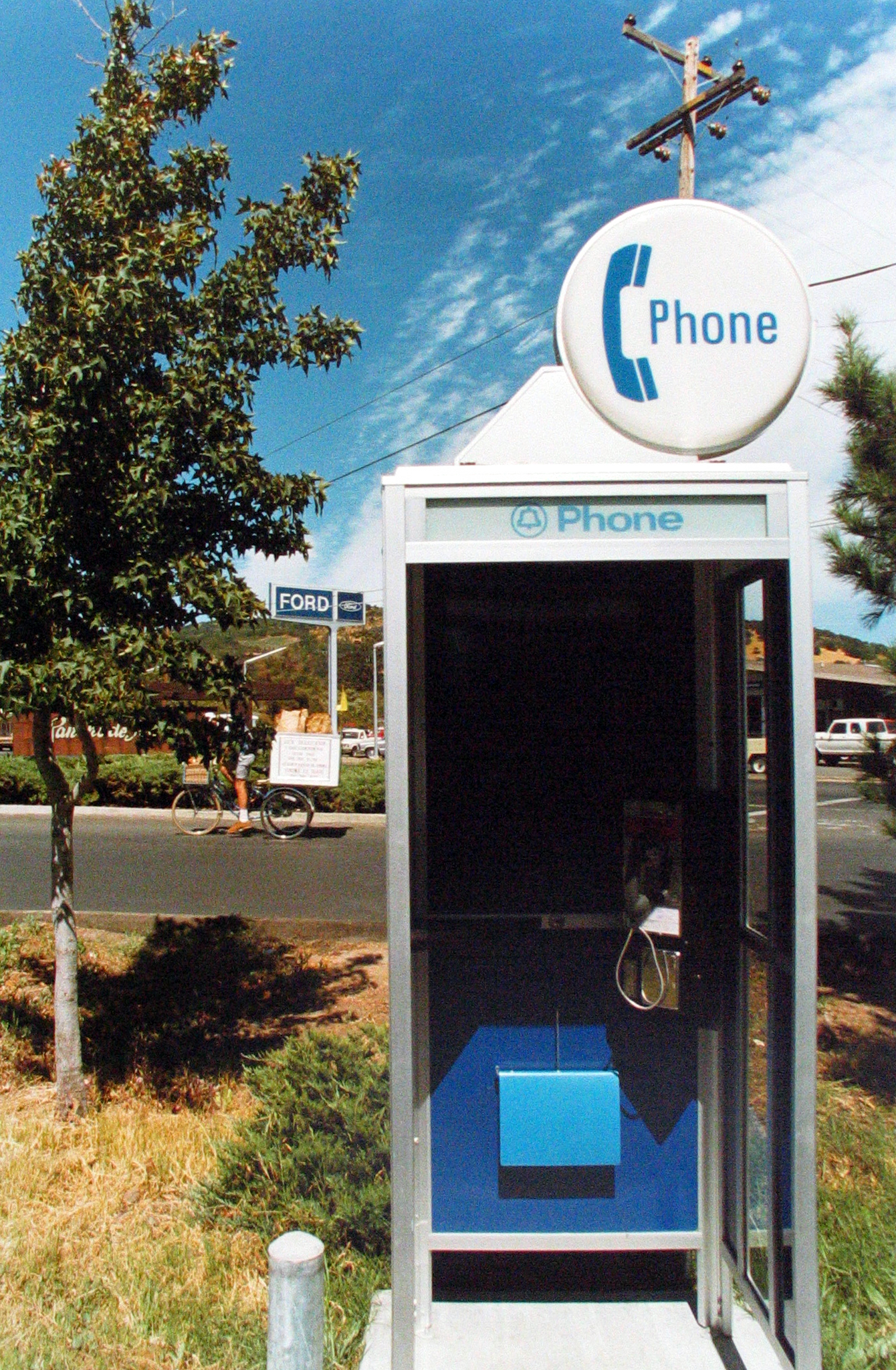 Six from the Seventies: The Last Years of Modern Photography 2004 Howard Greenberg Gallery