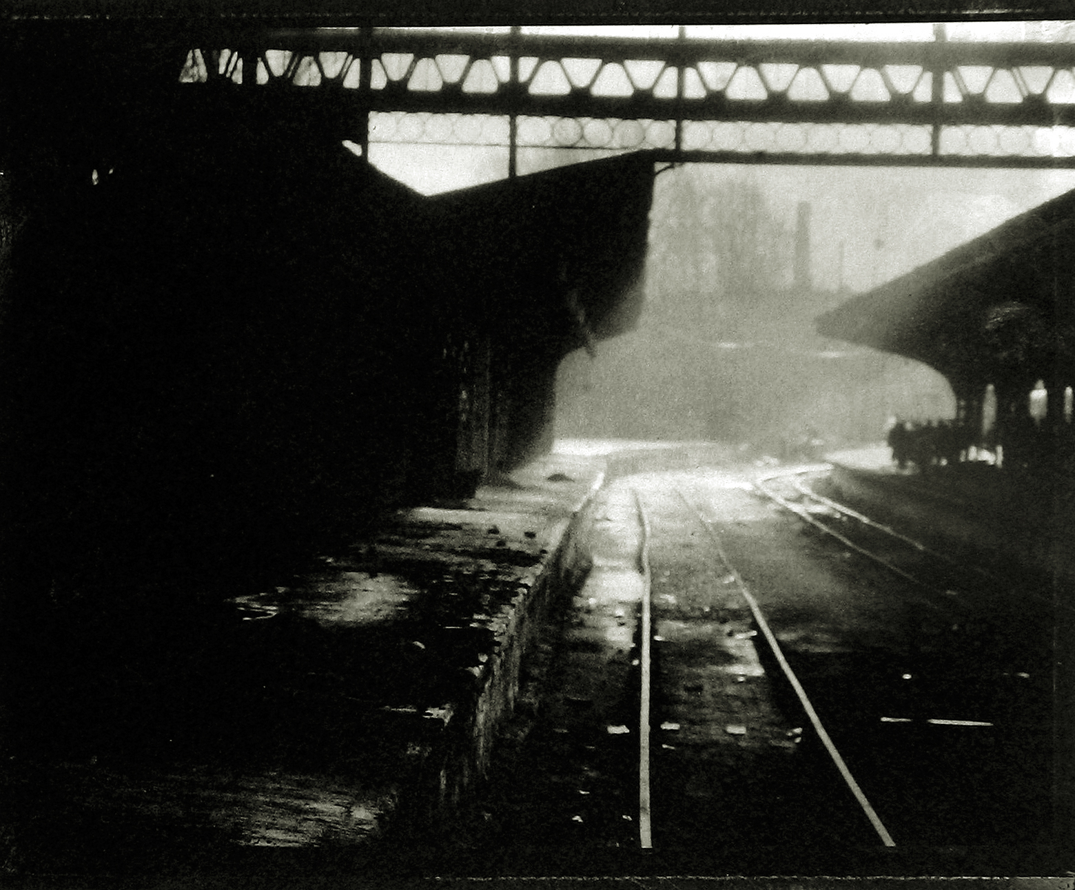 Sarah Moon: Circus 2004 2005 howard greenberg gallery