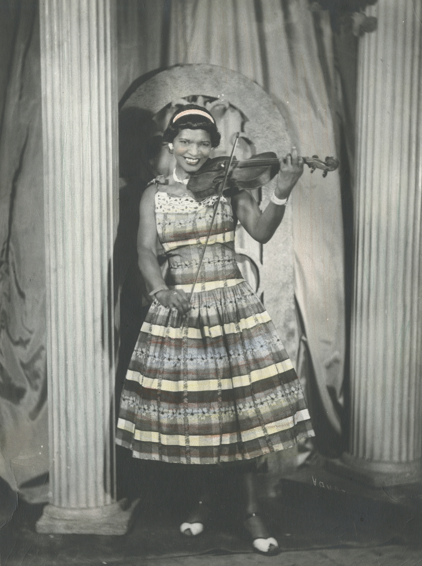 James Van Der Zee - Violinist, c.1956 - Howard Greenberg Gallery - 2019
