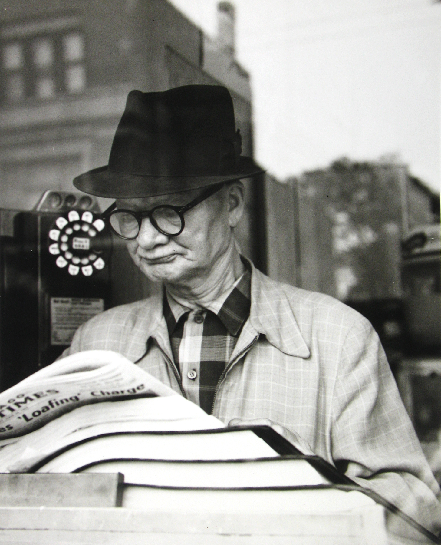 Vivian Maier: Lifetime Prints from the Maloof Collection 2011 Howard Greenberg Gallery