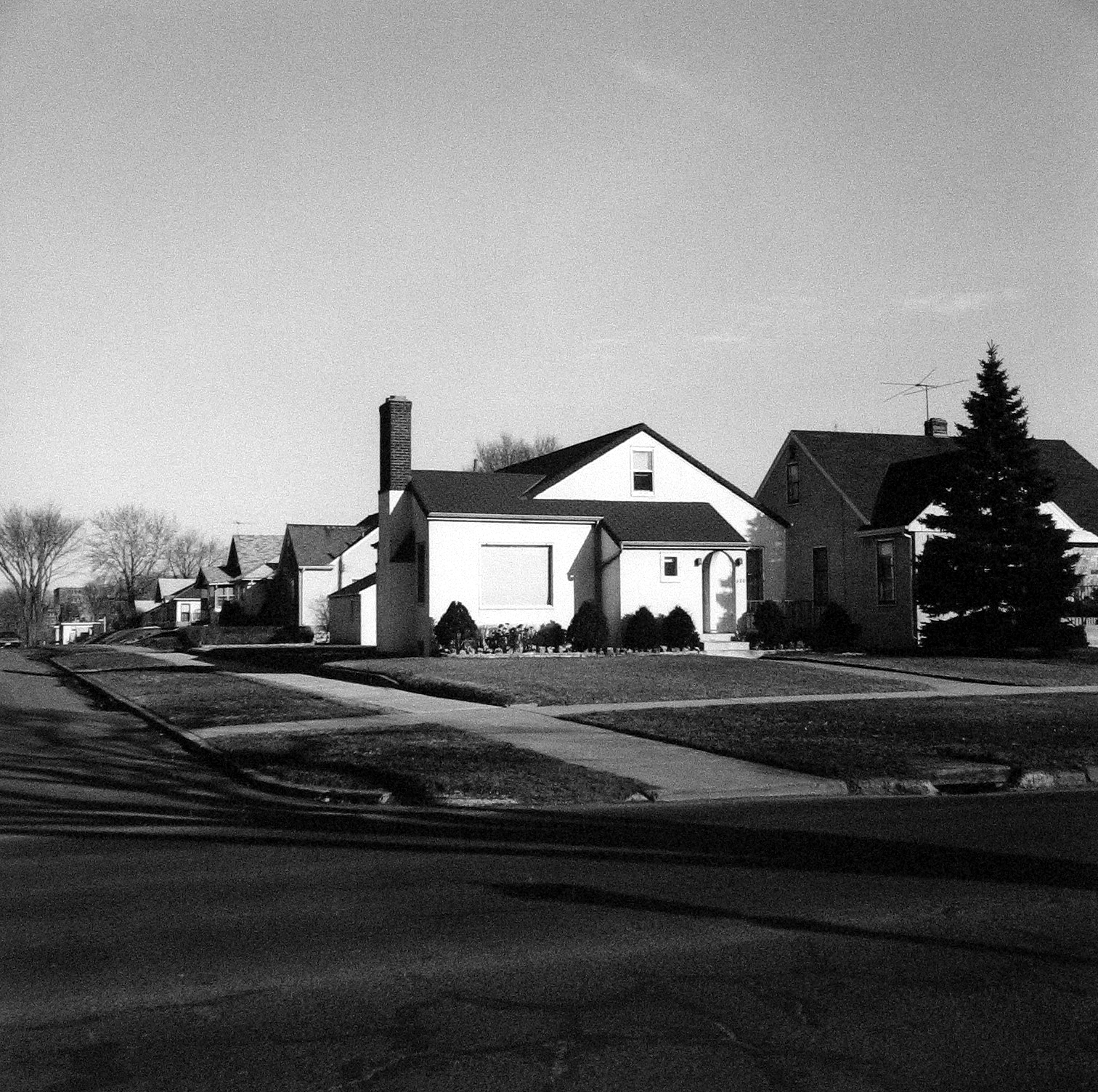 Six from the Seventies: The Last Years of Modern Photography 2004 Howard Greenberg Gallery