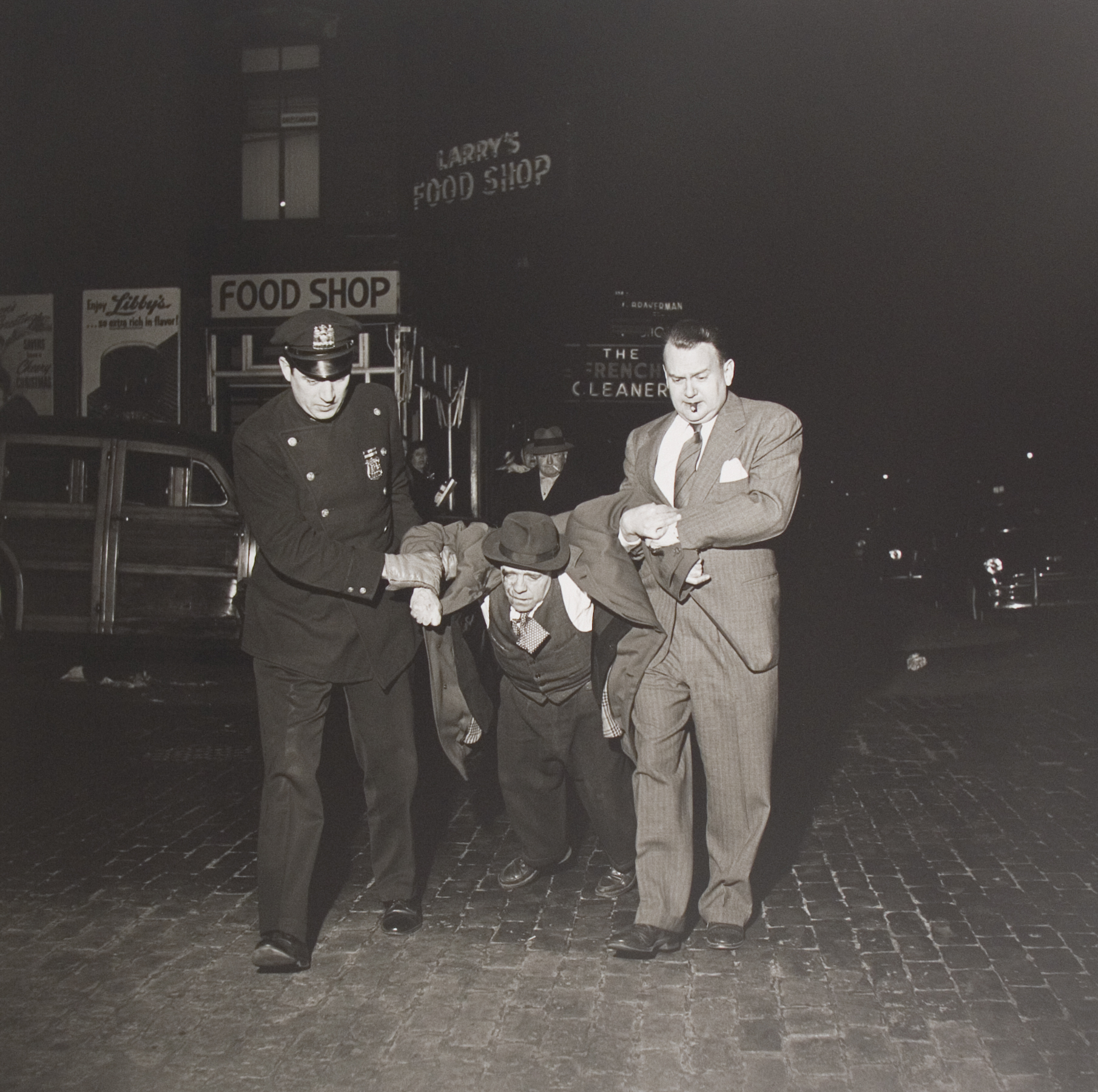 Vivian Maier: Photographs from the Maloof Collection 2011 howard greenberg gallery