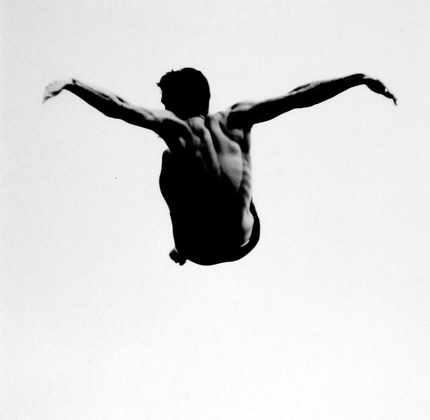 Right of Passage: Youth Culture from Mid-Century 2006 howard greenberg gallery