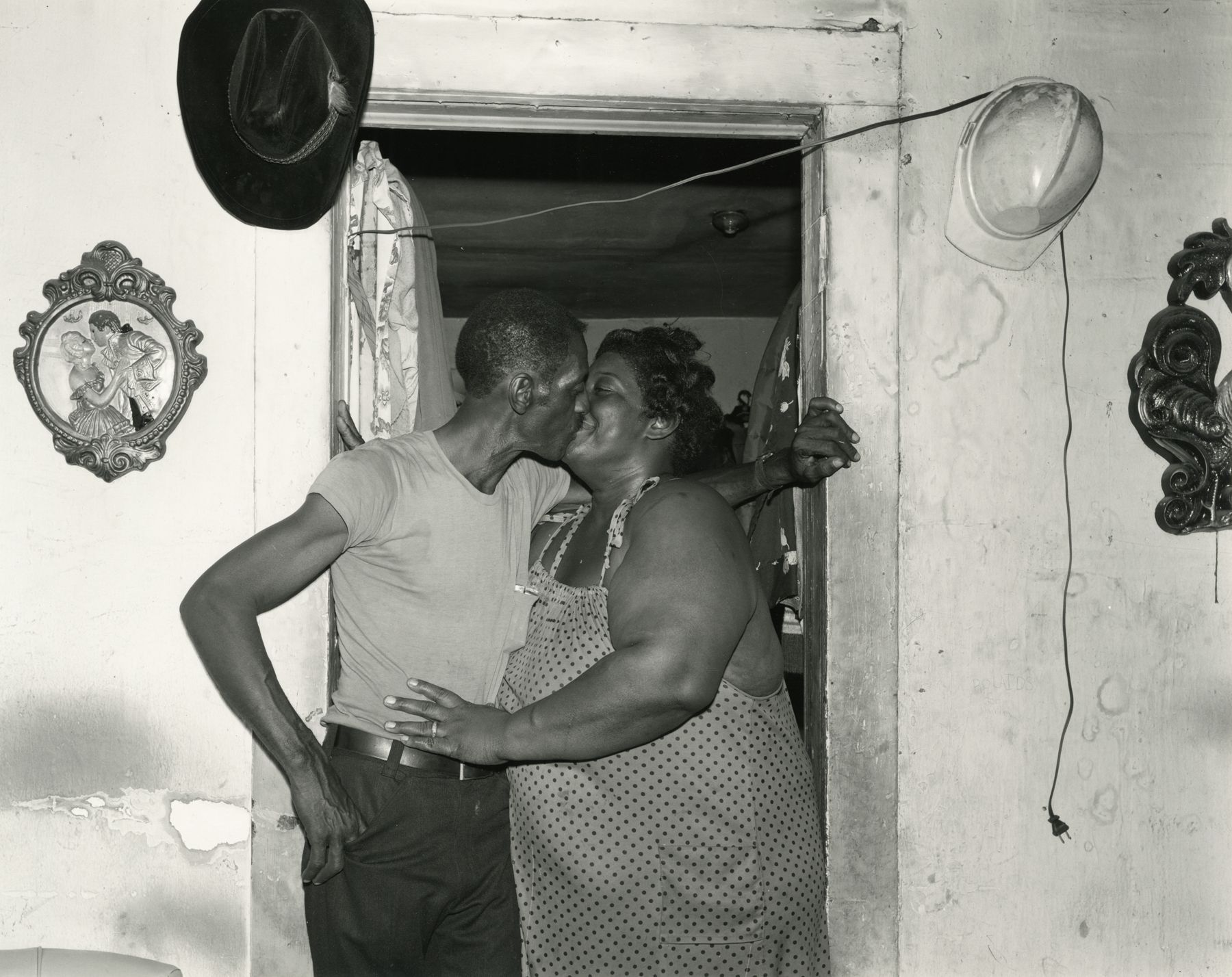 Untitled, 1983-1989

Gelatin silver print; printed 1983-1989

15 x 18 7/8 inches