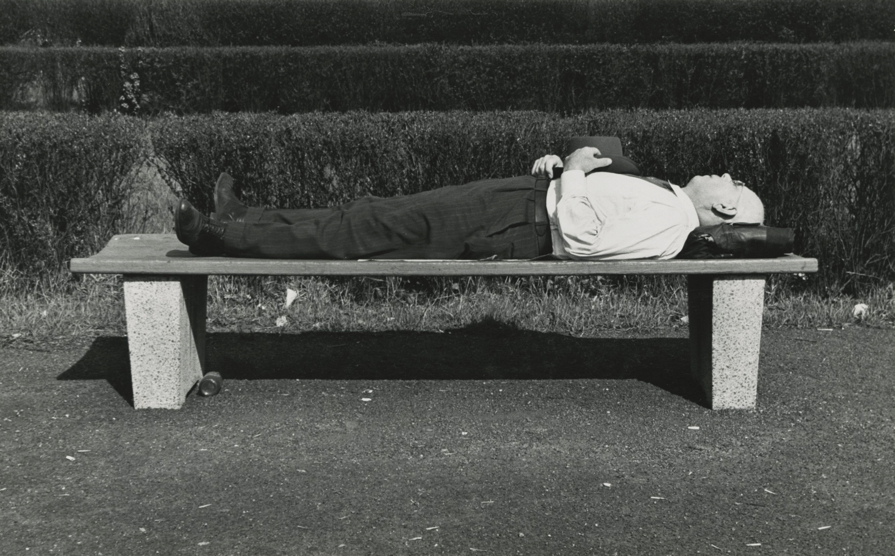 Marvin E. Newman: Sequentially Sought - Howard Greenberg Gallery - 2015