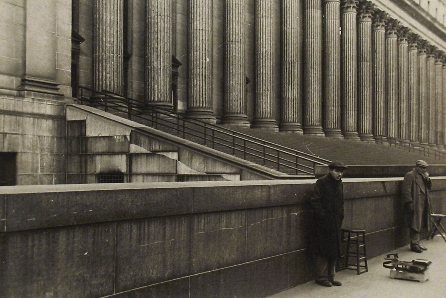 Walker Evans and His Early Circle 2004 Howard Greenberg Gallery