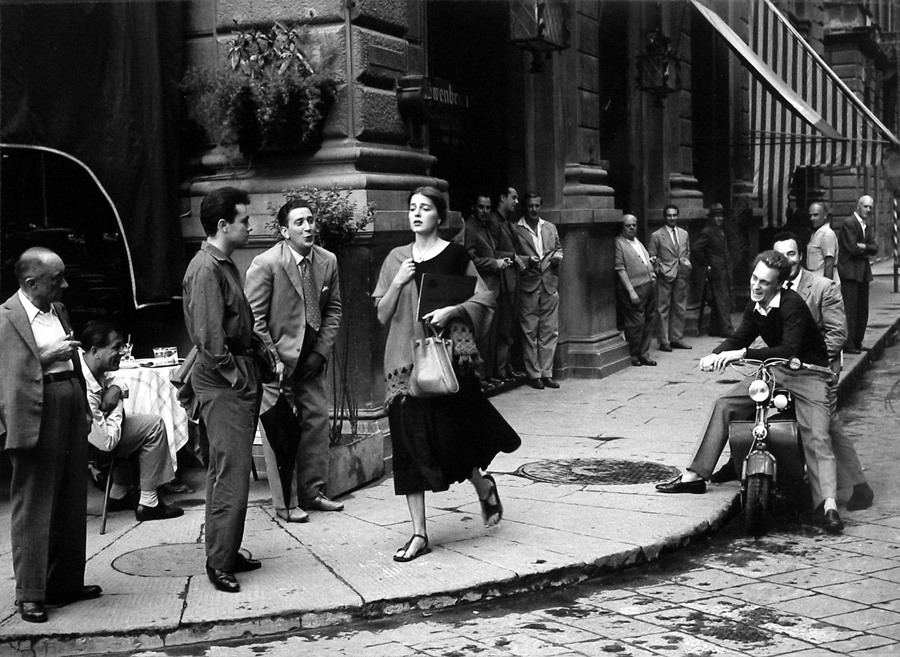 Ruth Orkin: Jinx Allen in Florence 2005 Howard Greenberg Gallery