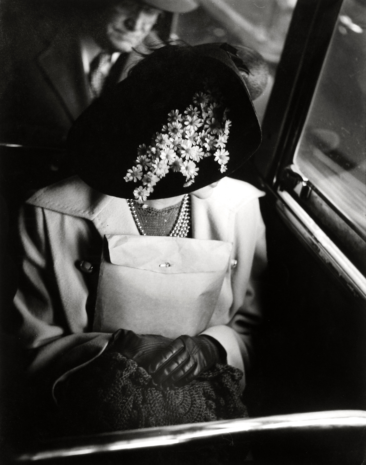 The Heartbeat of Fashion 2010 Howard Greenberg Gallery