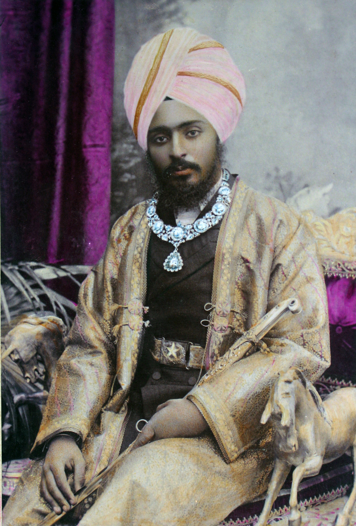 Sacred Sight: Photographs in India 2009 Howard Greenberg Gallery