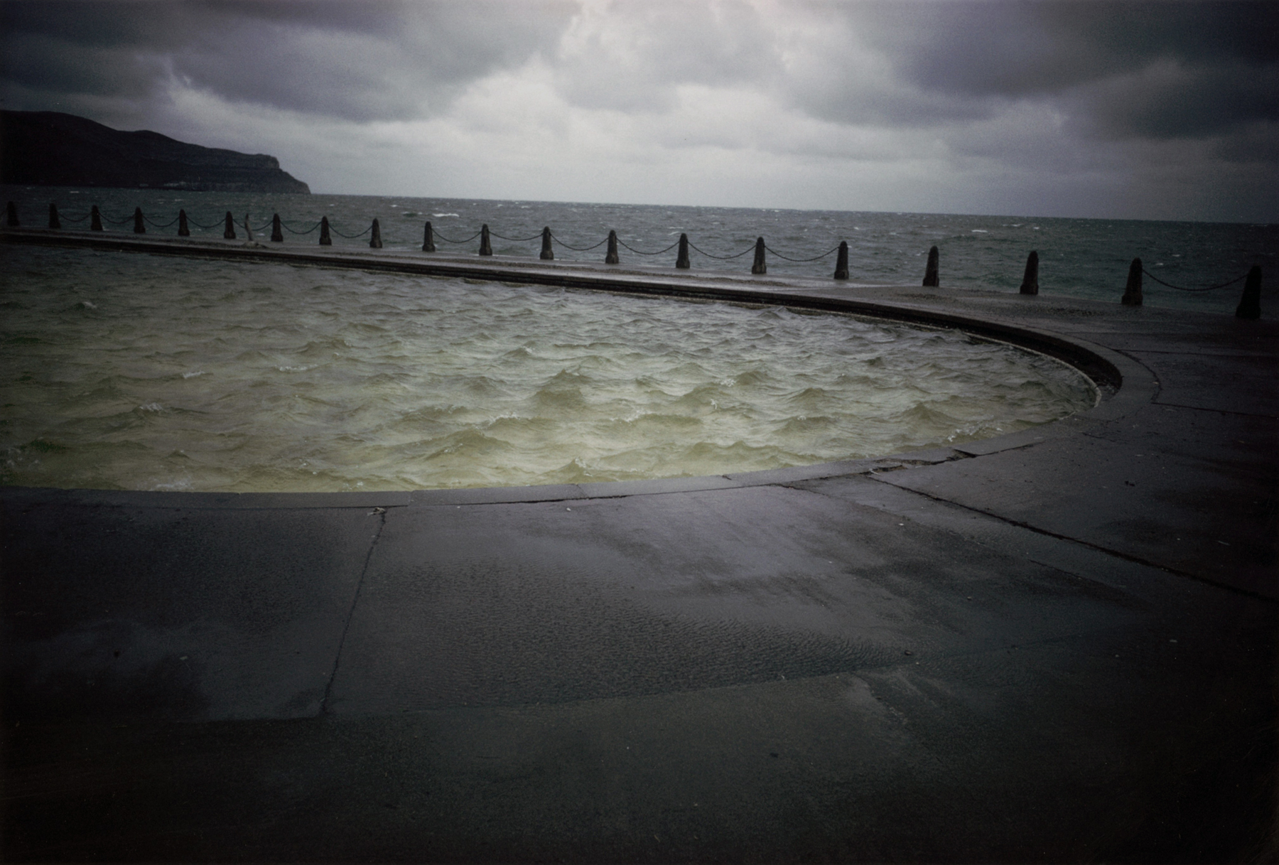 Joel Meyerowitz - 50 Years of Photographs Part I: 1962 - 1977 2012 Howard Greenberg Gallery