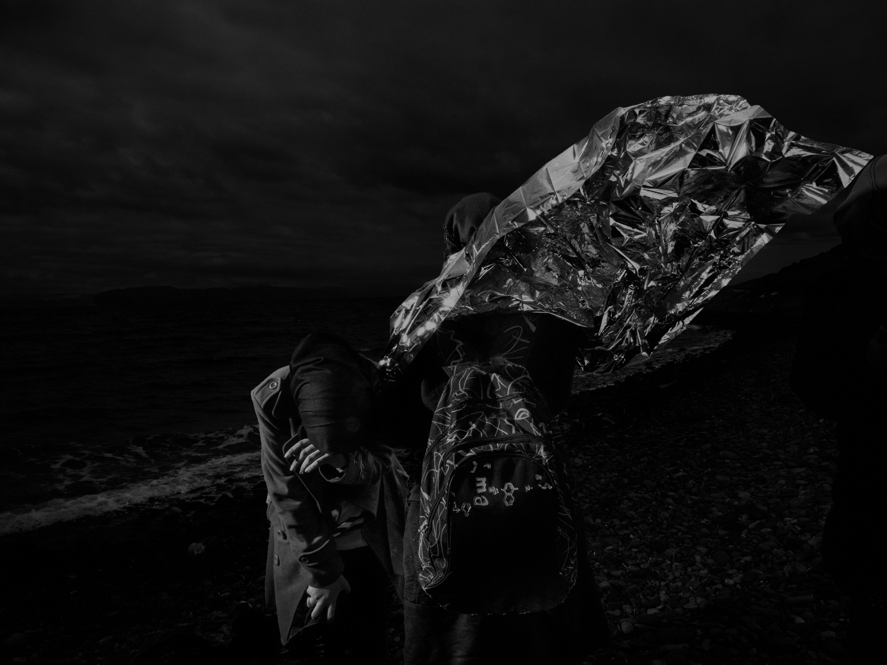 Alex Majoli SKĒNĒ - Howard Greenberg Gallery - 2017