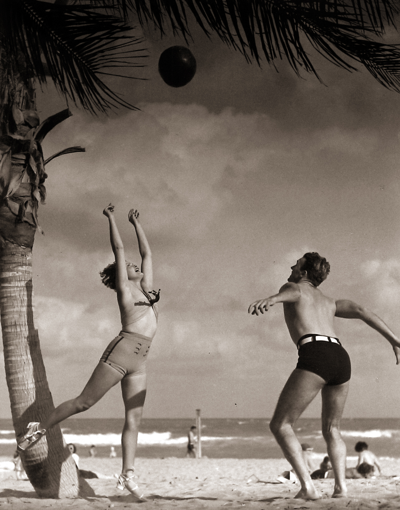 Right of Passage: Youth Culture from Mid-Century 2006 howard greenberg gallery