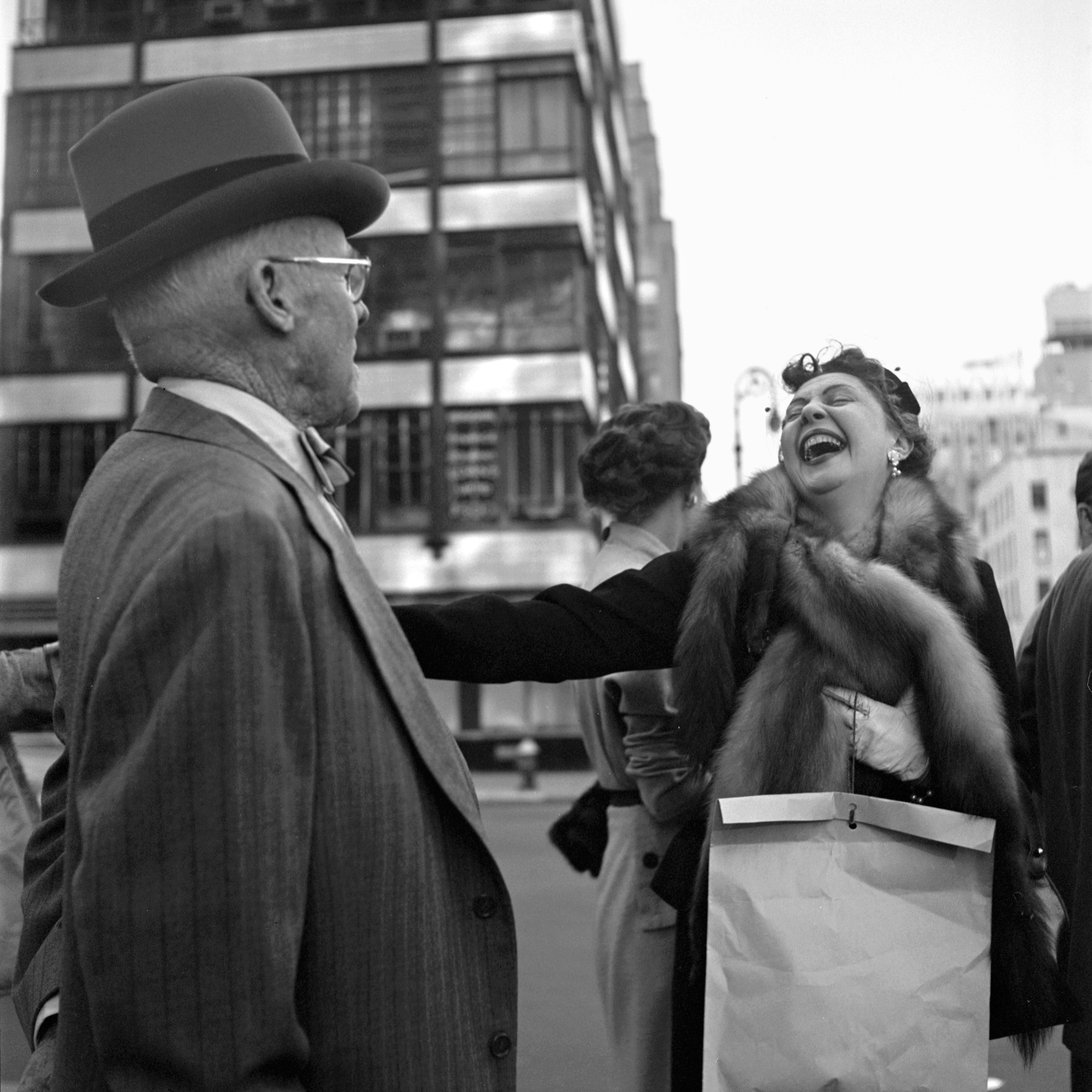 Akris x Vivian Maier 2017 Howard Greenberg Gallery