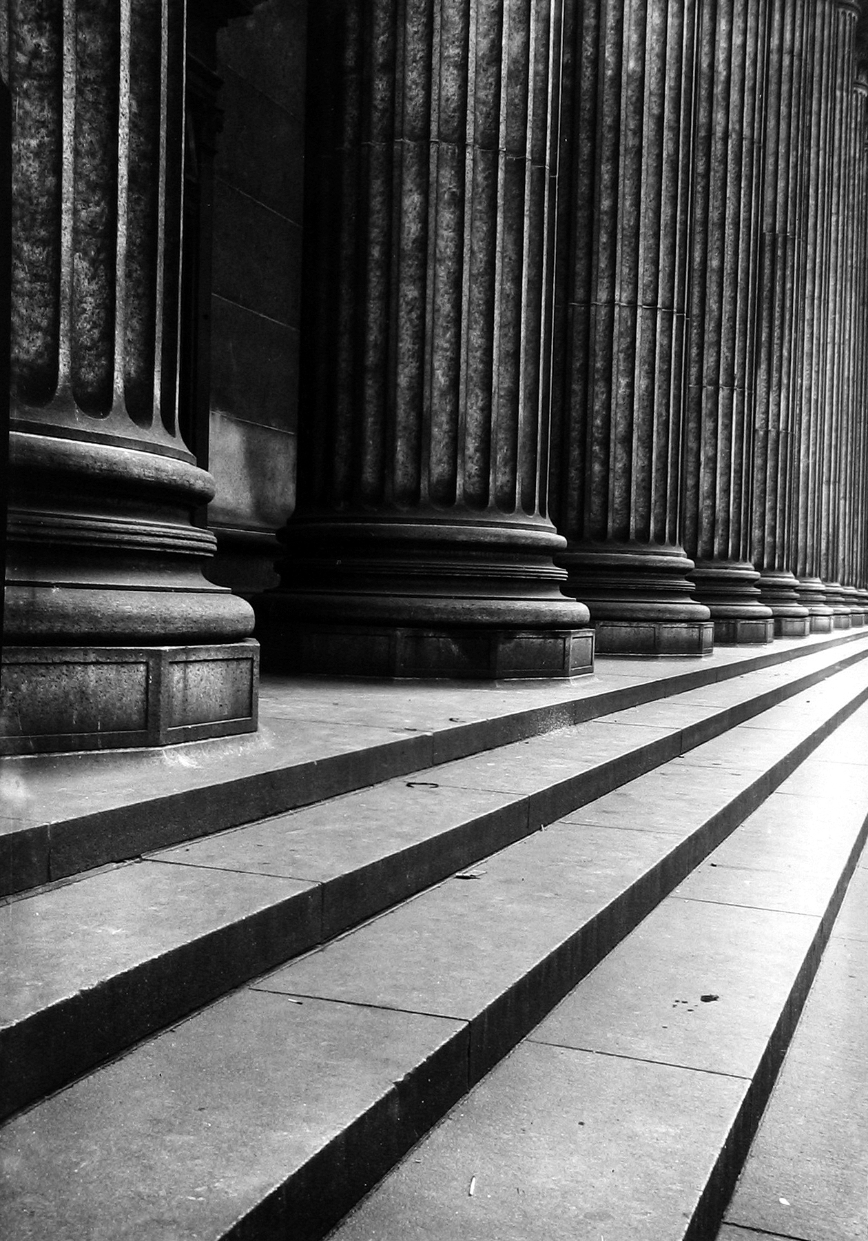 George Platt Lynes: Young Modernist c.1928 2005 howard greenberg gallery