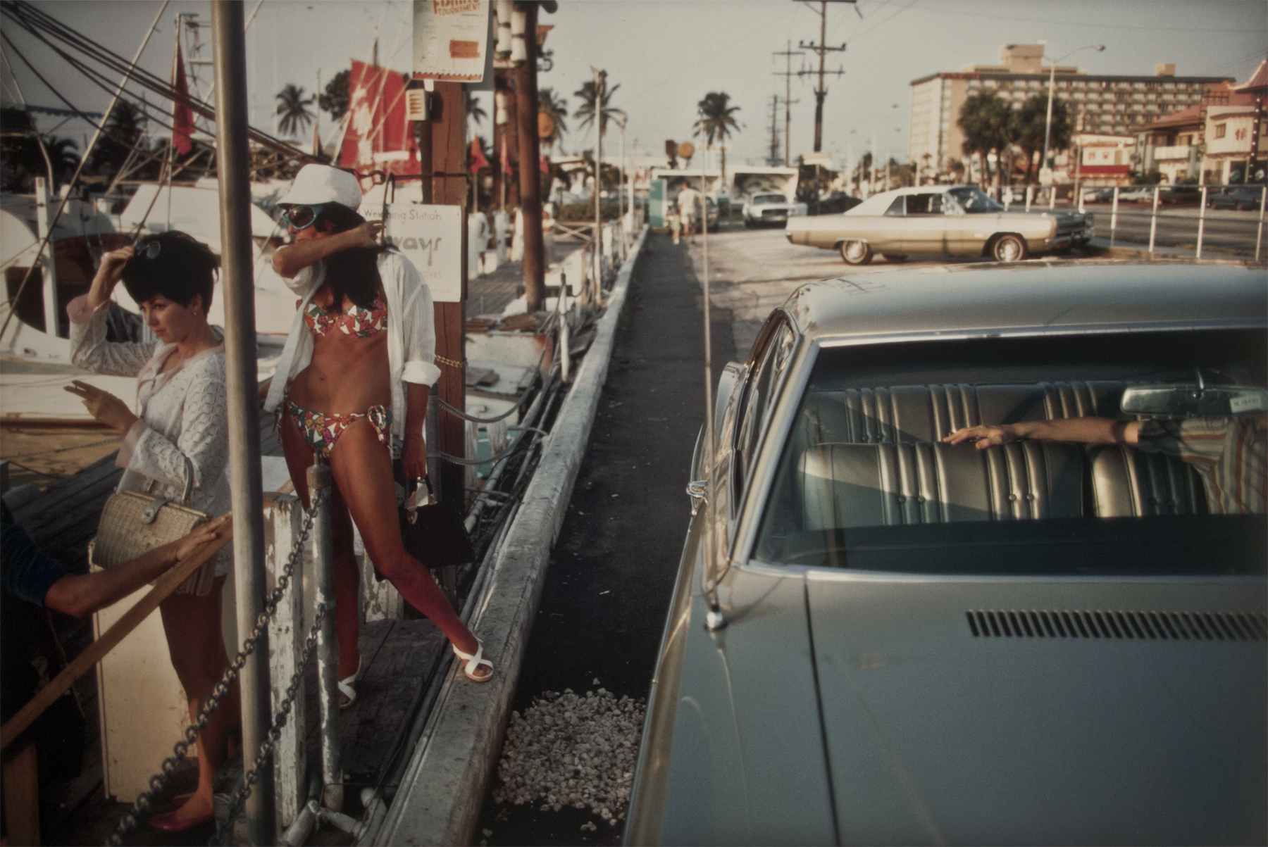 Joel Meyerowitz - 50 Years of Photographs Part I: 1962 - 1977 2012 Howard Greenberg Gallery