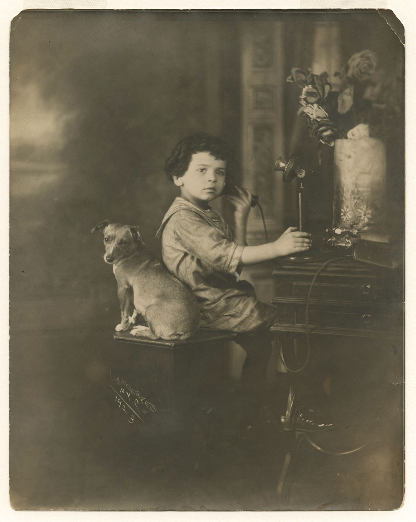 James Van Der Zee - Untitled (child on telephone), 1923 - Howard Greenberg Gallery - 2019