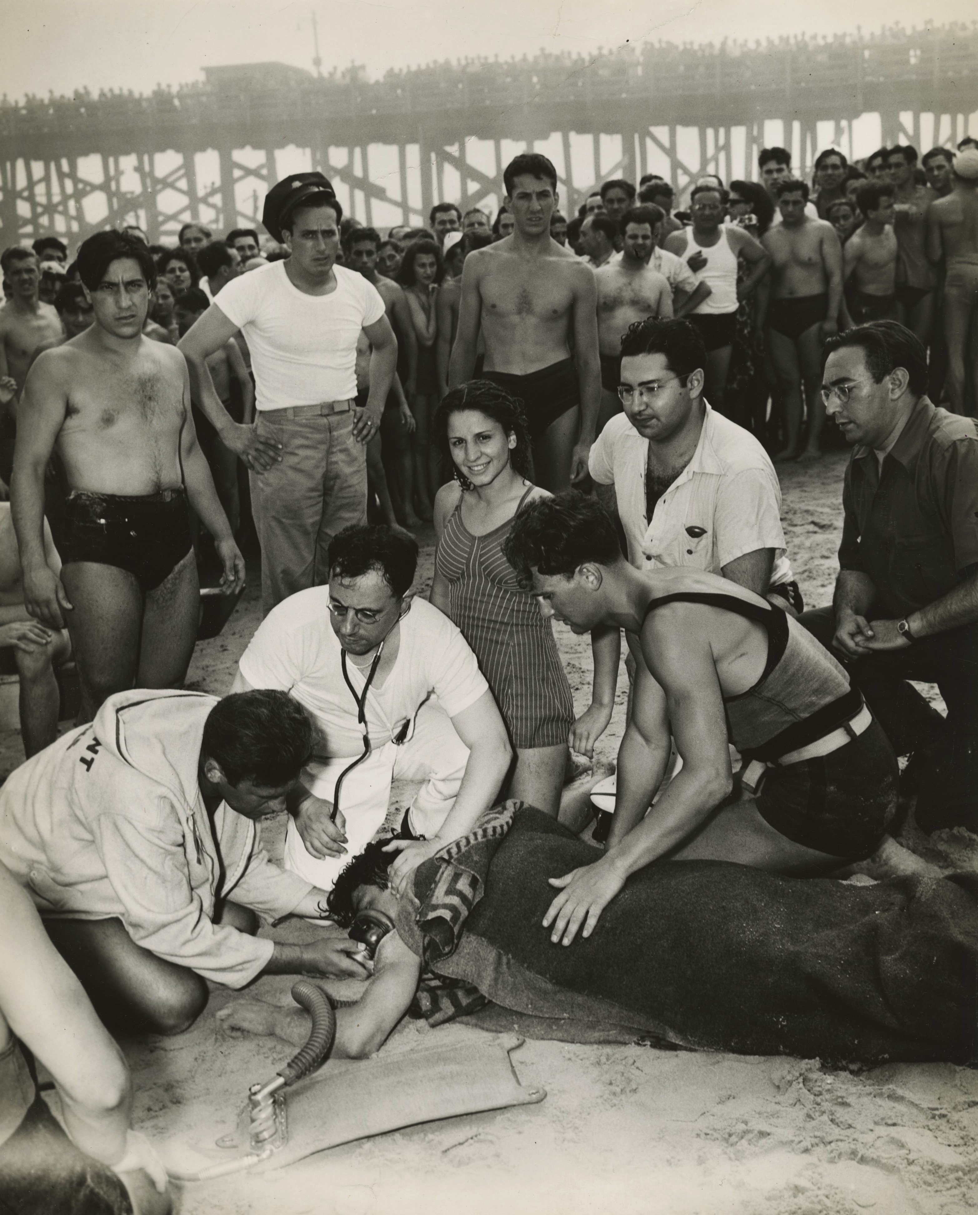 Weegee - Howard Greenberg Gallery - 2017