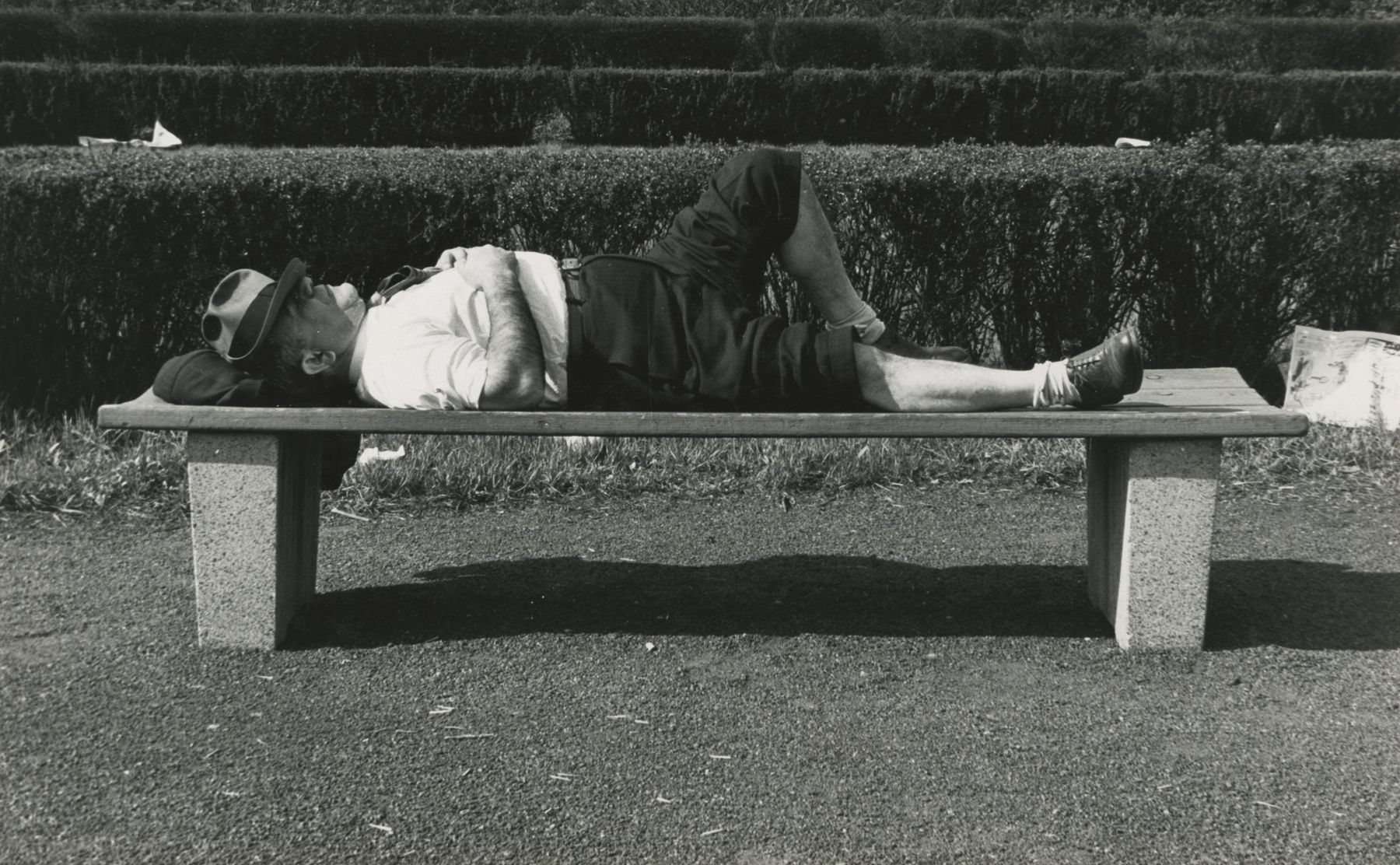 Marvin E. Newman: Sequentially Sought - Howard Greenberg Gallery - 2015