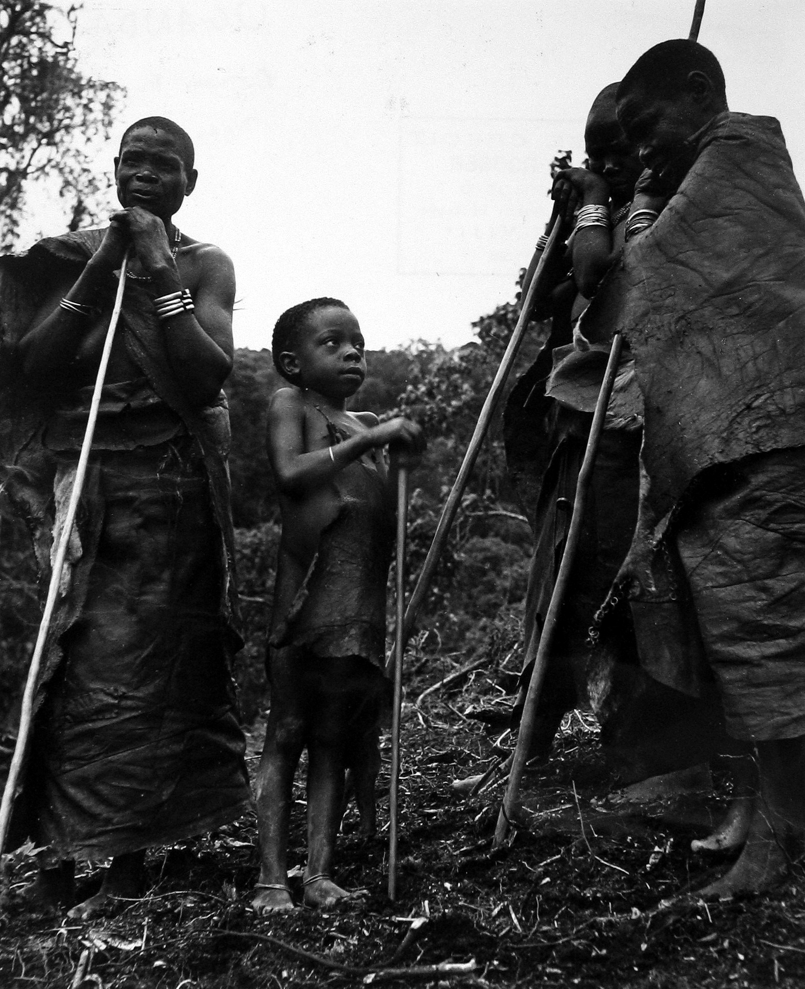 Circa 1947: The Founding of Magnum 2004 Howard Greenberg Gallery George Rodger