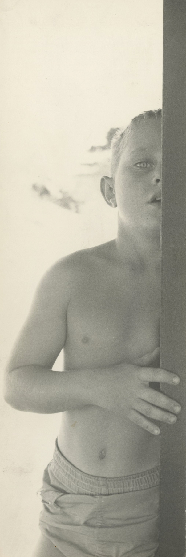Saul Leiter - Howard Greenberg Gallery - Early Black and White - 2014