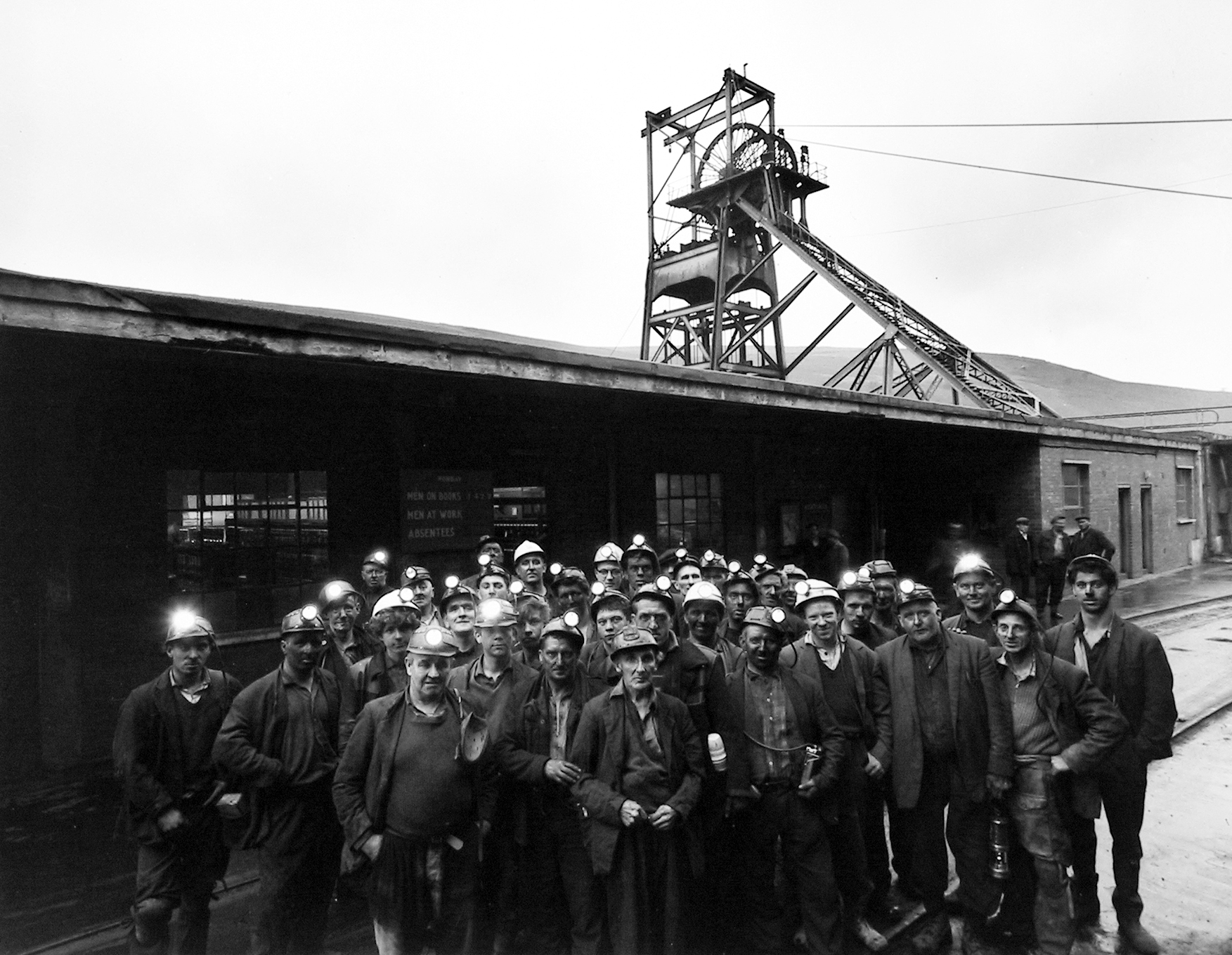 Bruce Davidson Inside/Outside Howard Greenberg Gallery 2003